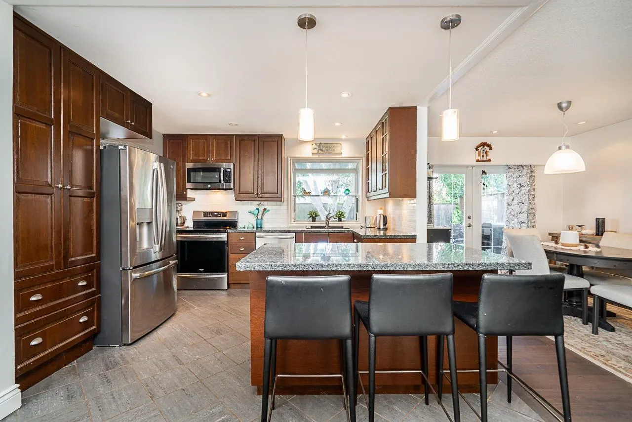 173 English Bluff Road