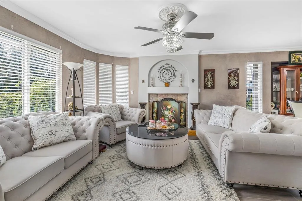 8351 Miller Crescent