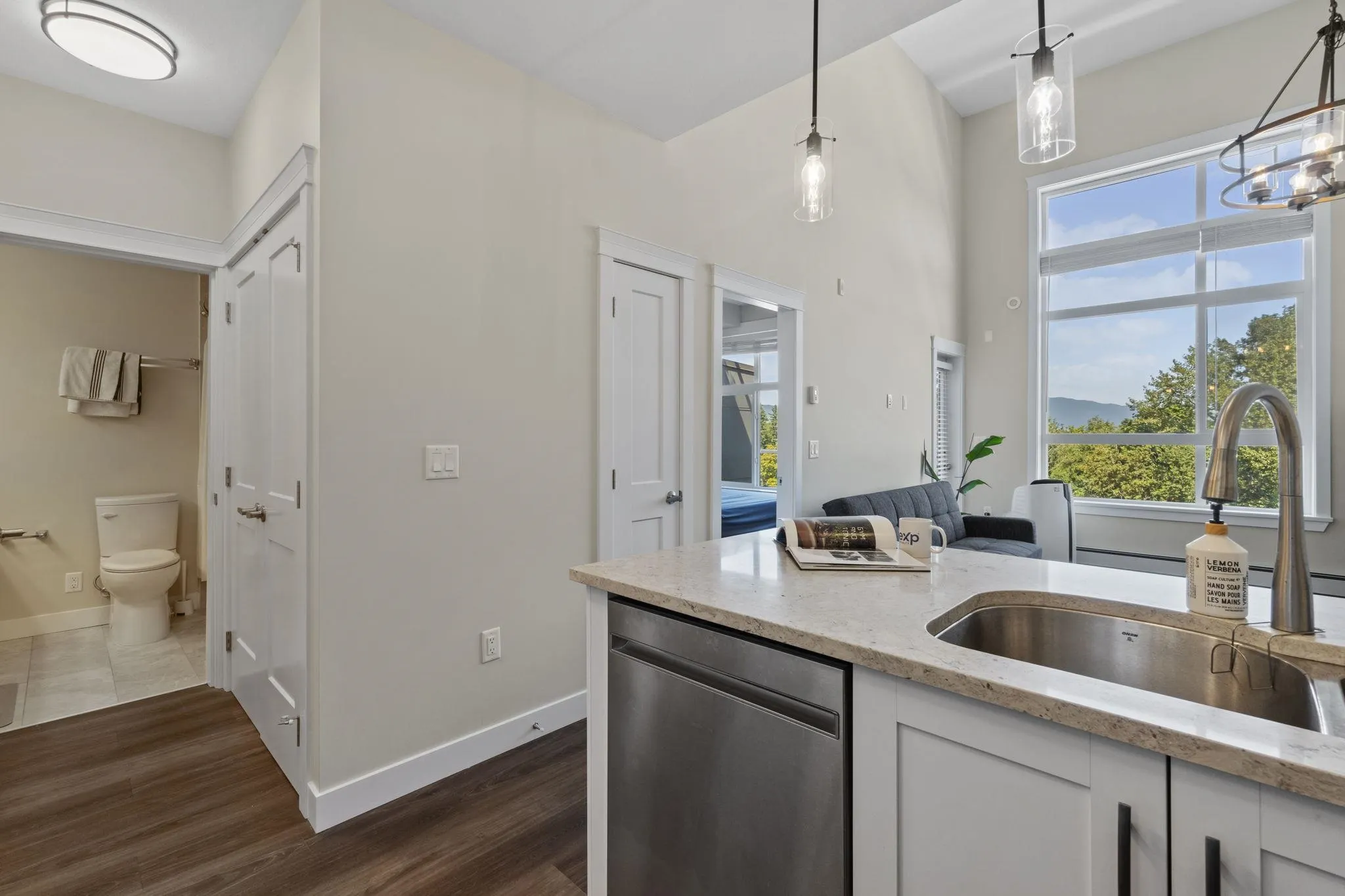 524 11077 Ravine Road