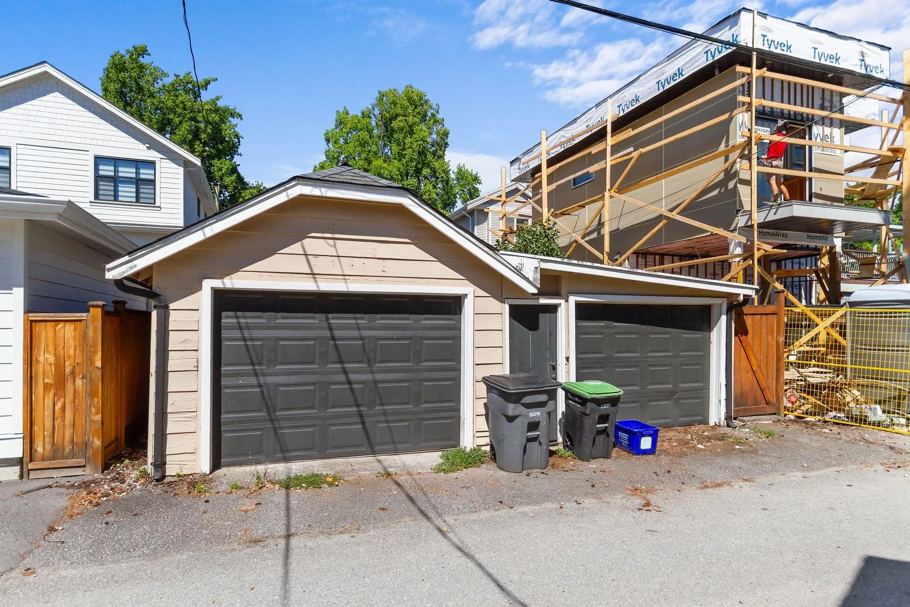 136 E 45th Avenue