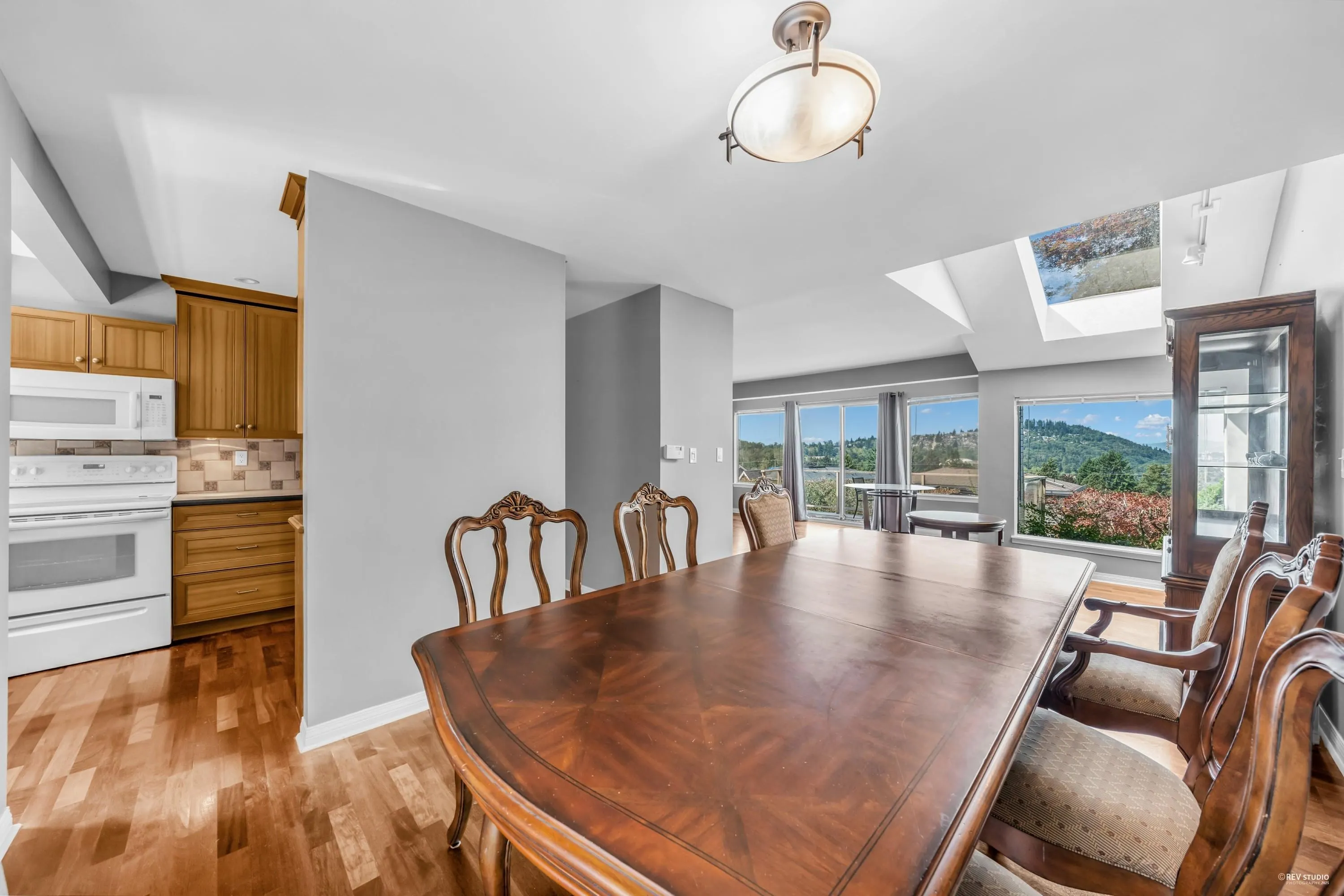 7238 Braeside Drive