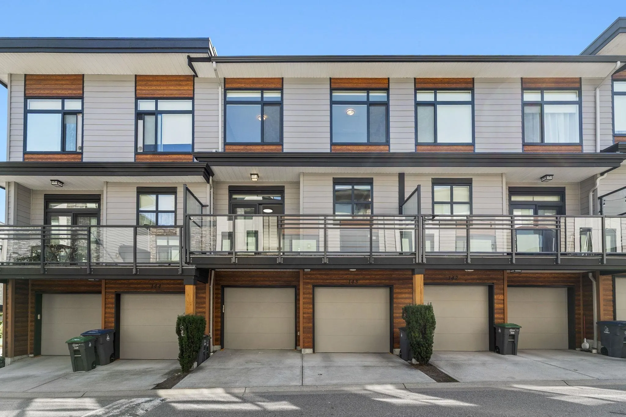 143 16488 64 Avenue
