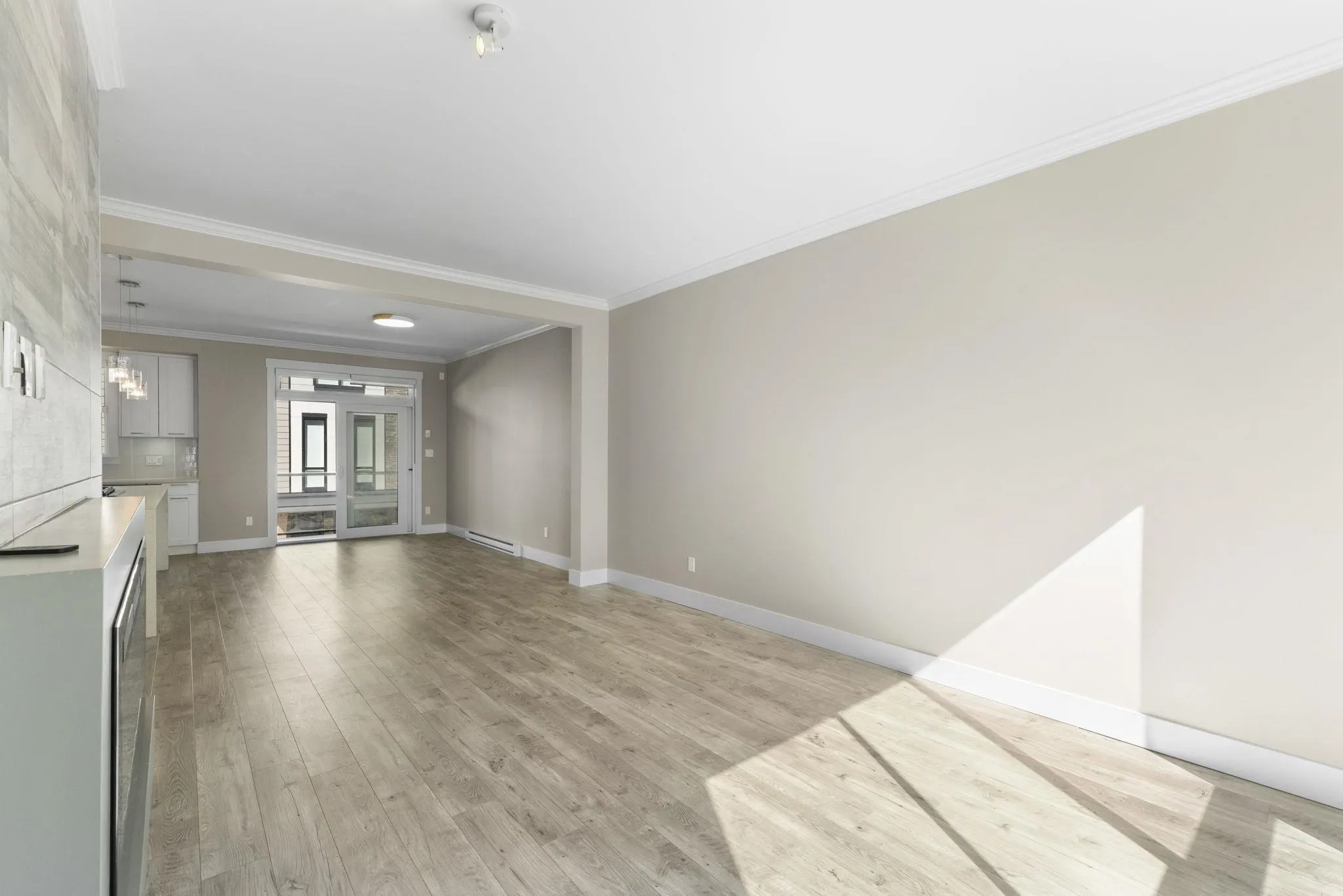 143 16488 64 Avenue