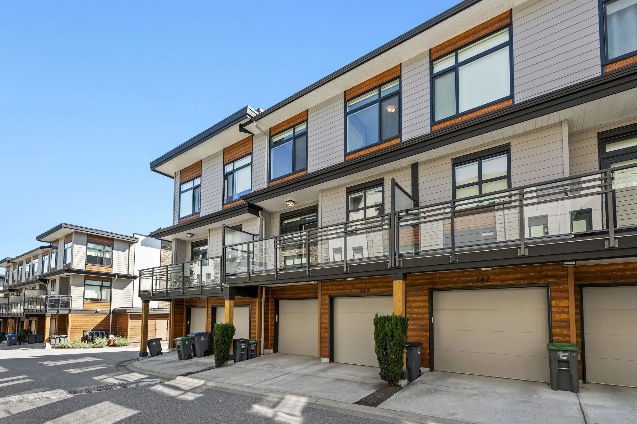 143 16488 64 Avenue