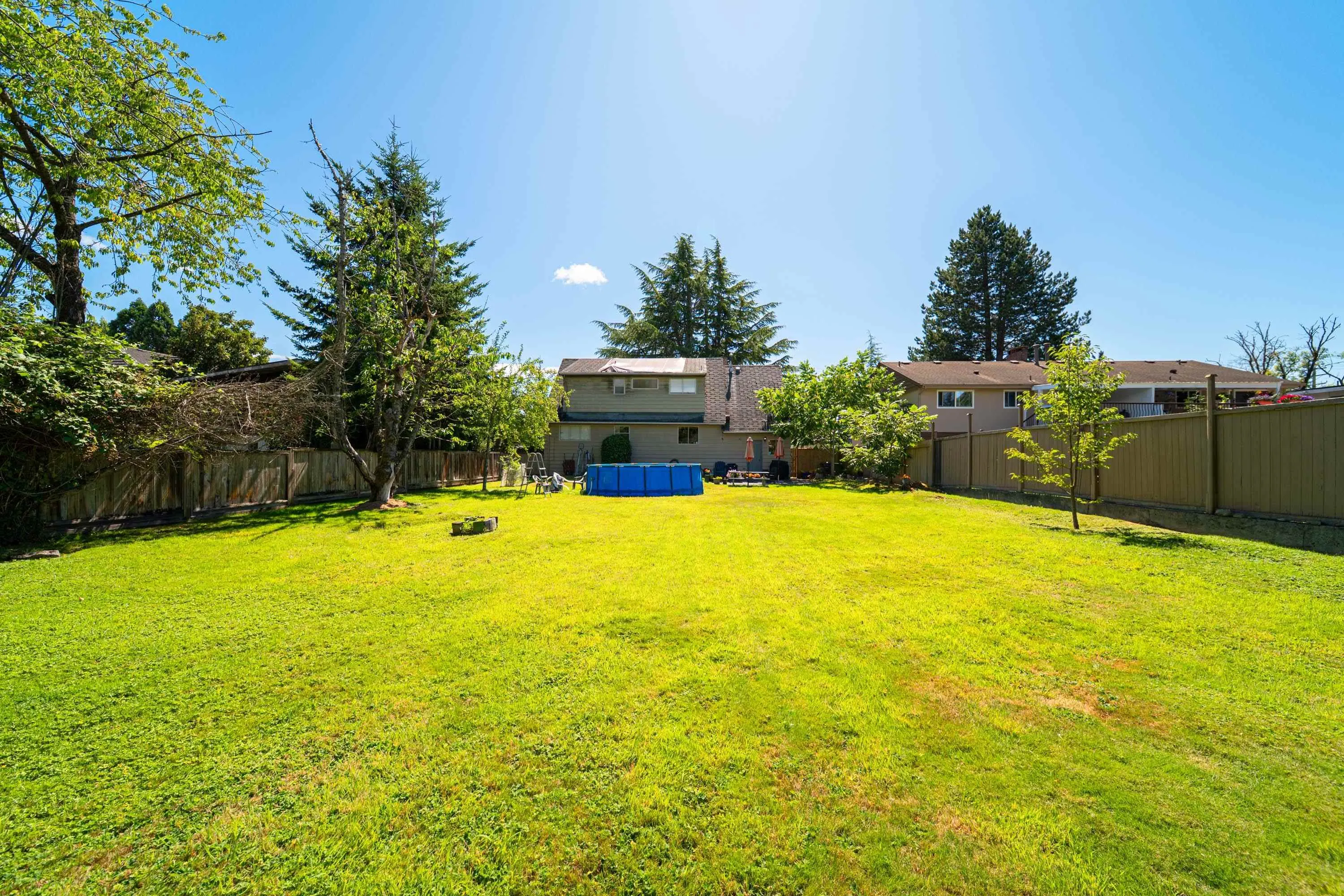 6131 Blundell Road
