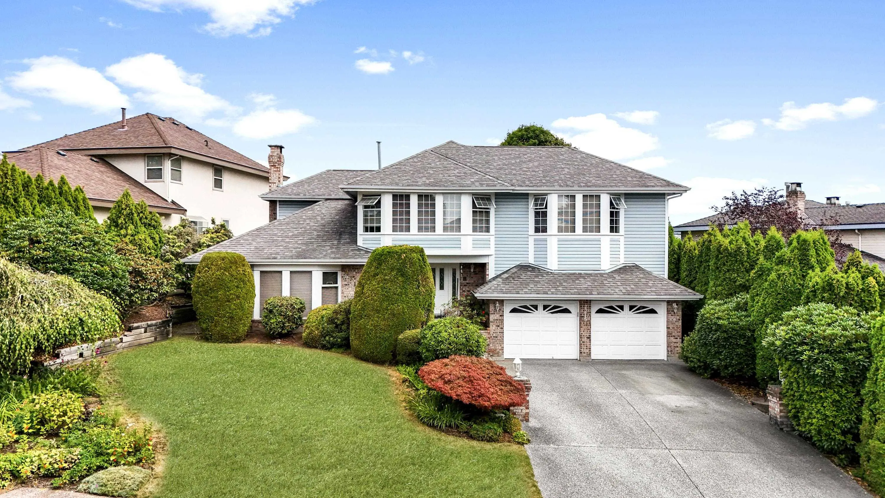 2215 Sorrento Drive