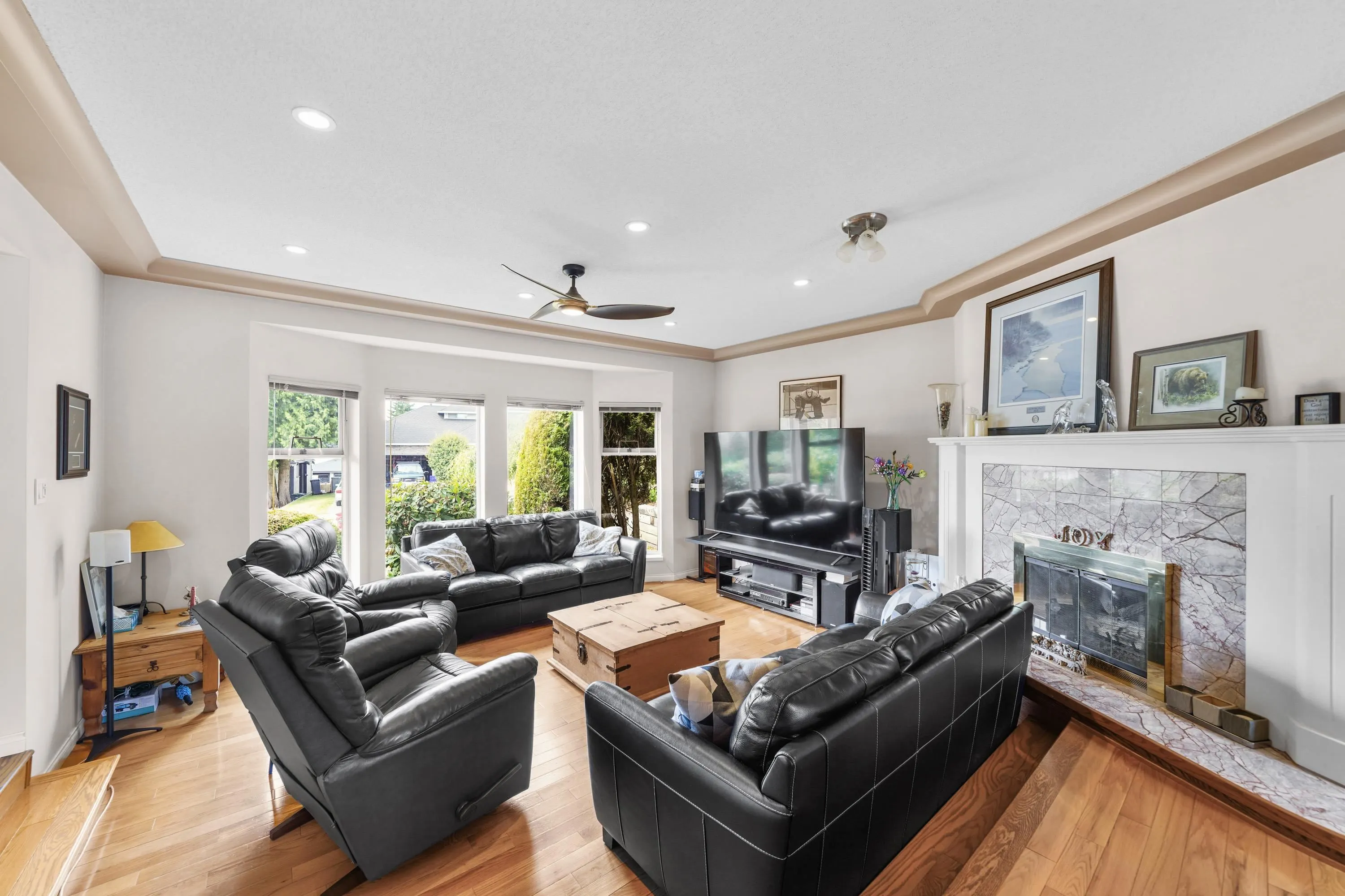 2215 Sorrento Drive