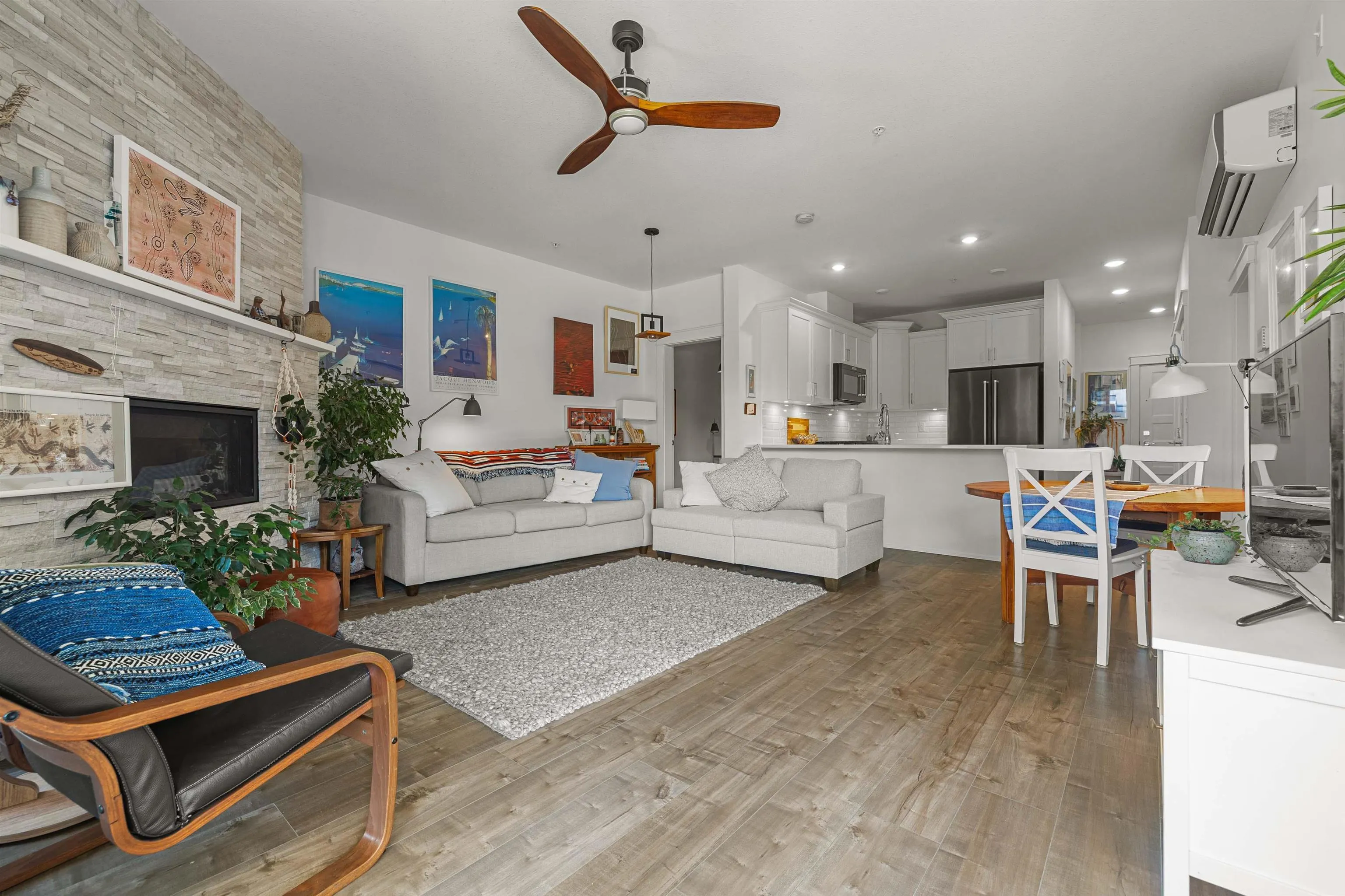 211 5380 Tyee Lane