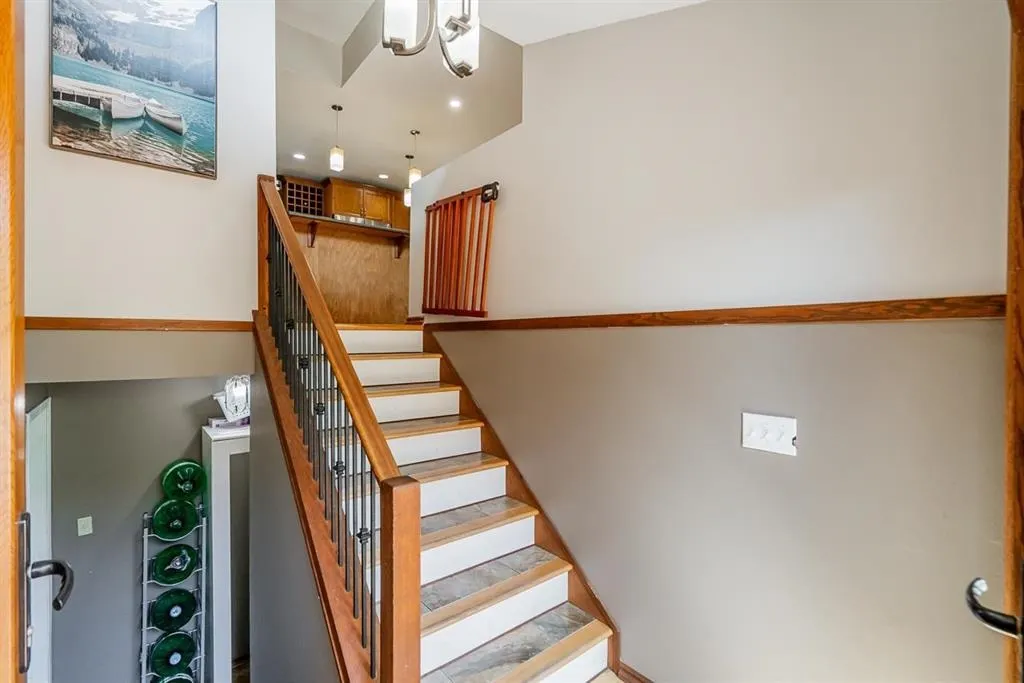 32855 Harwood Crescent