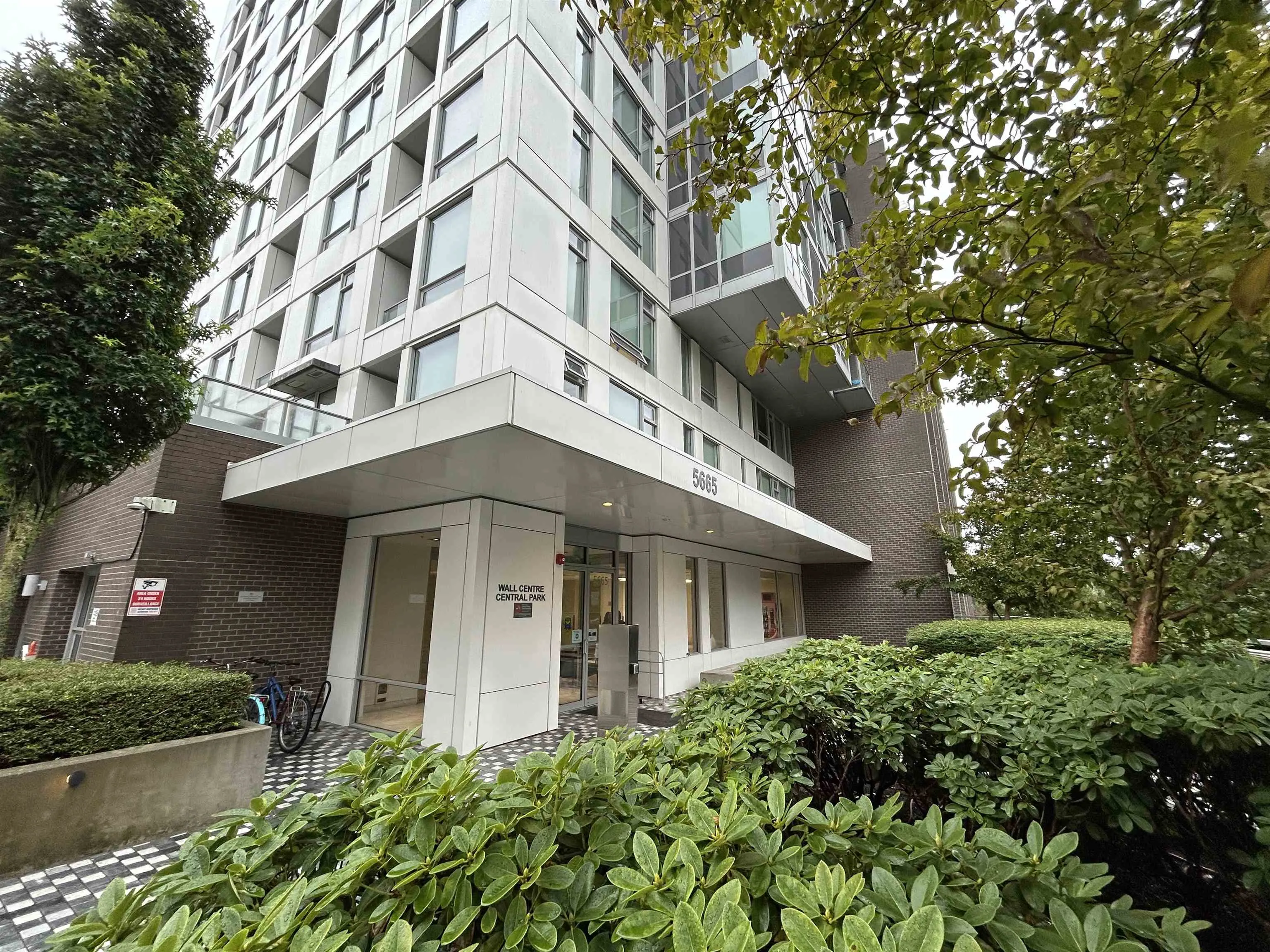 613 5665 Boundary Road