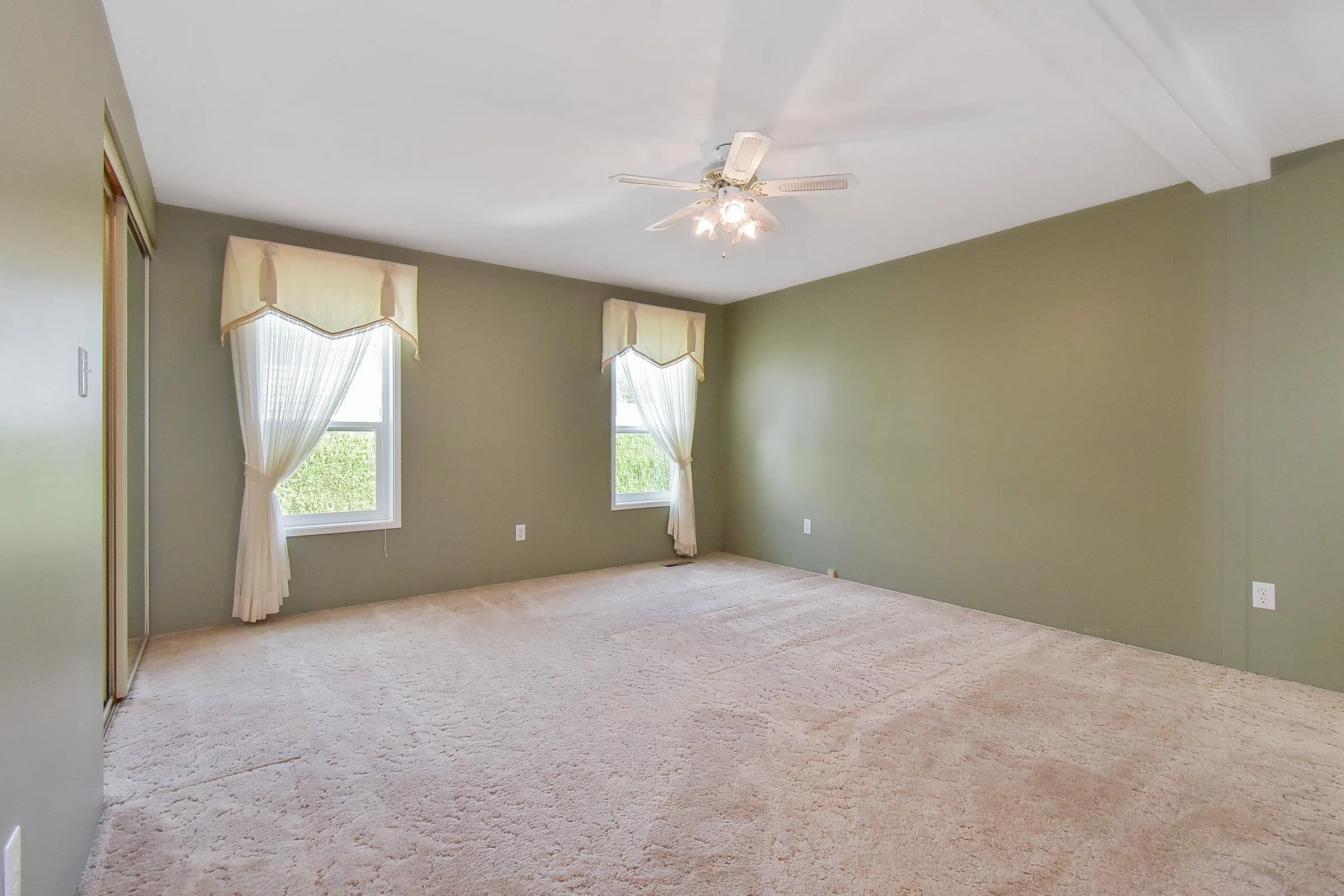 86 2303 Cranley Drive