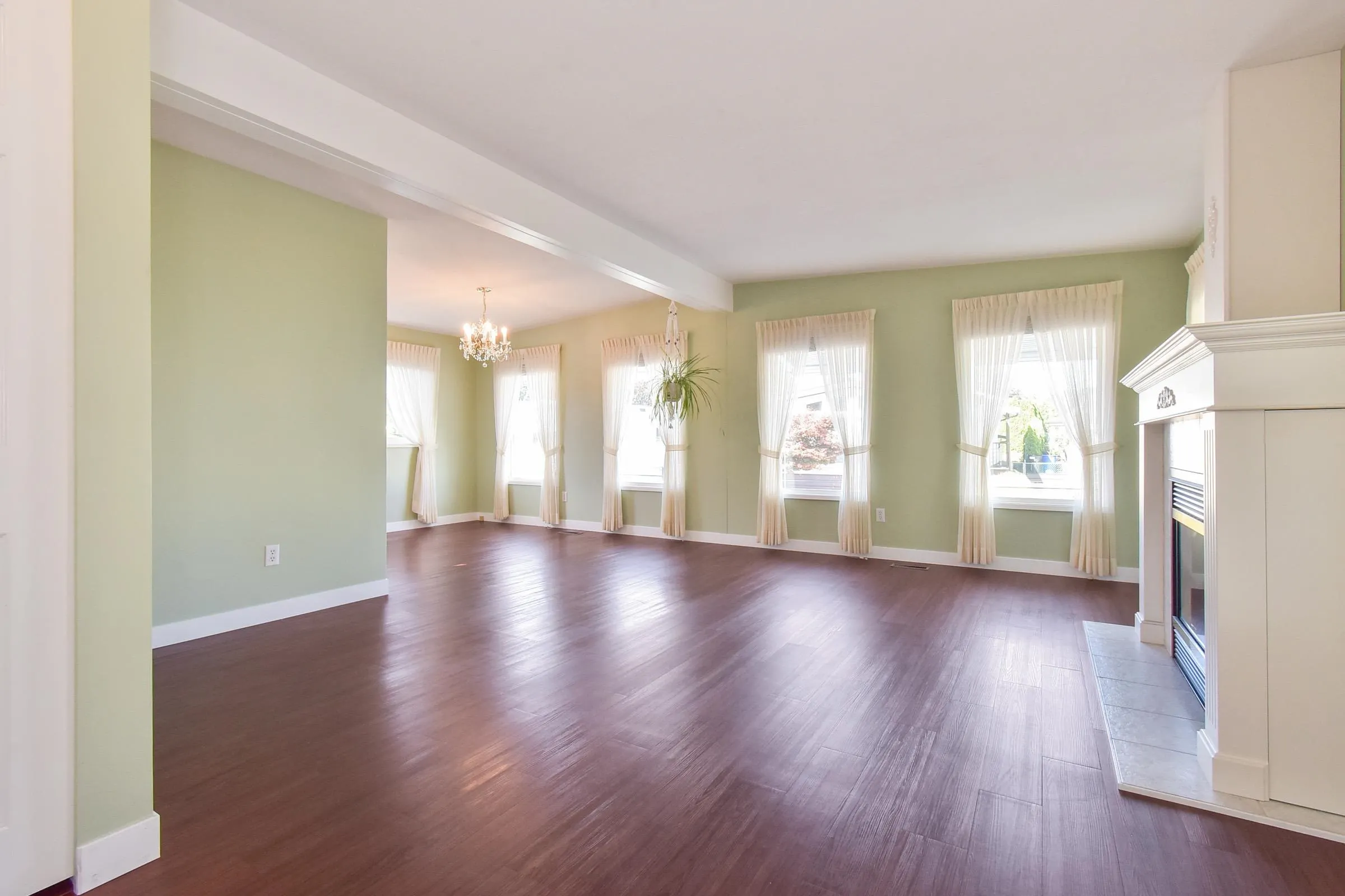 86 2303 Cranley Drive