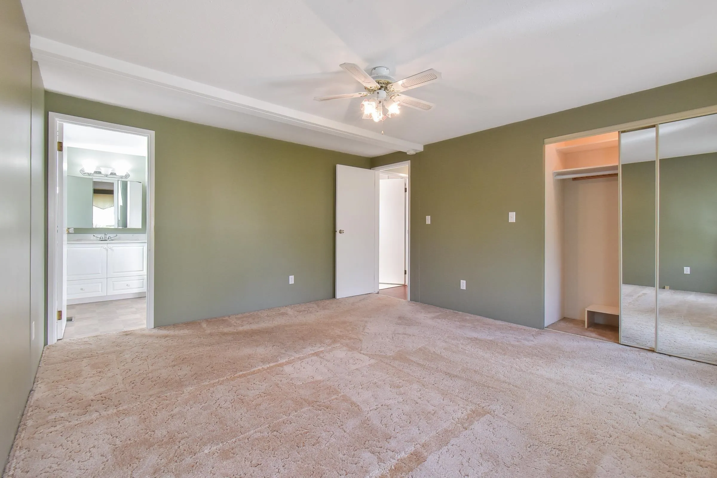 86 2303 Cranley Drive