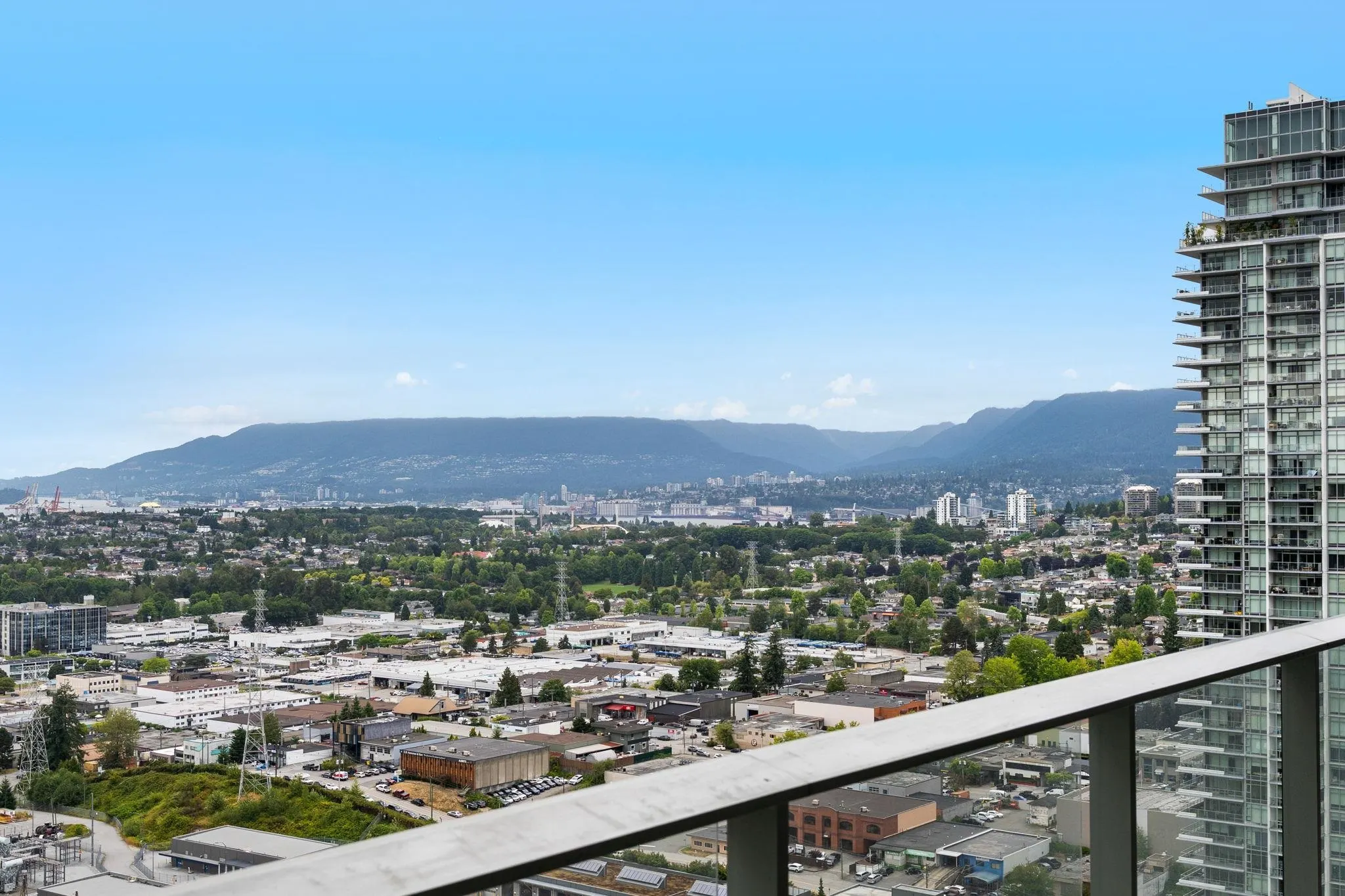 3503 4168 Lougheed Highway