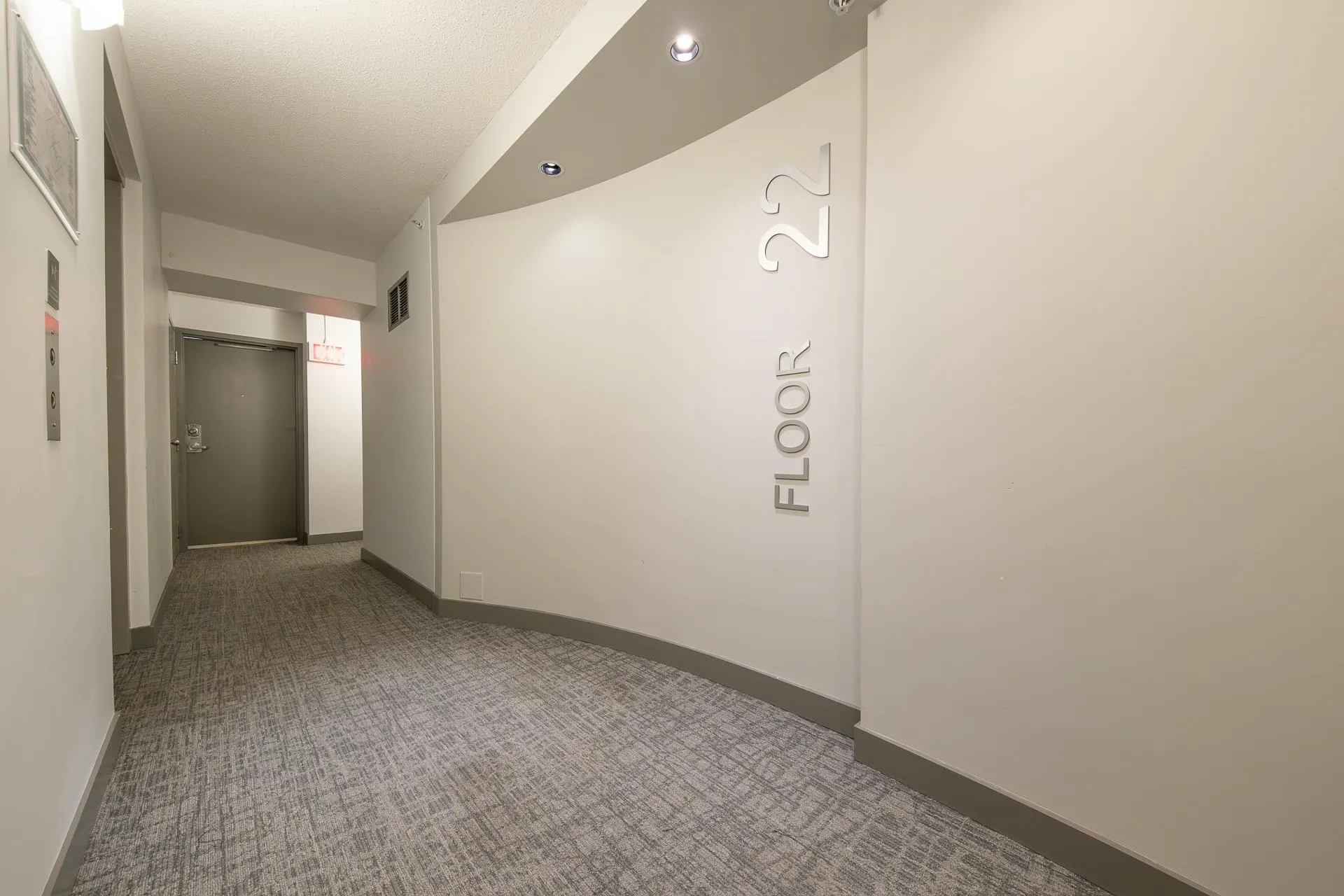 2204 183 Keefer Place