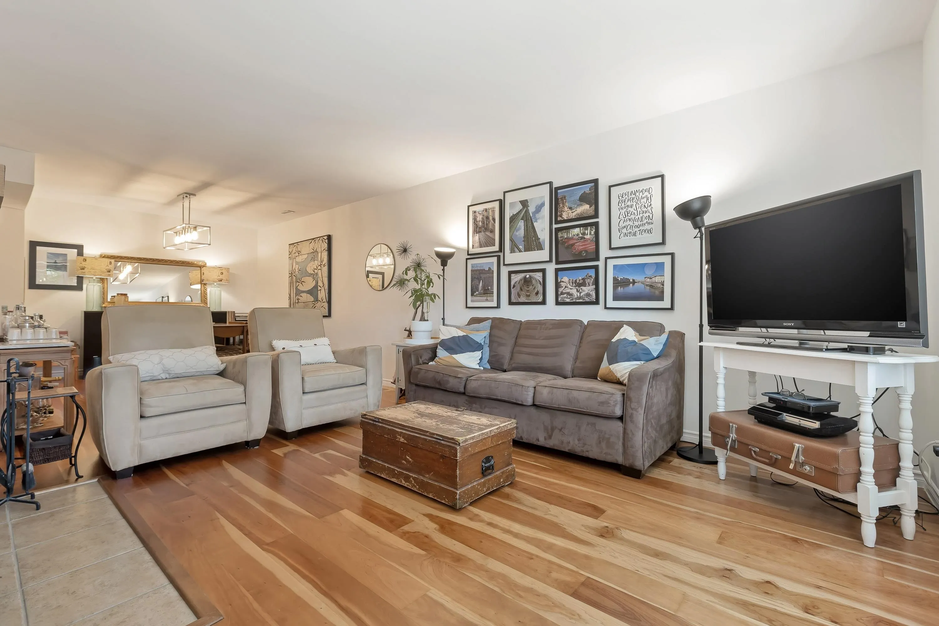 43 1140 Falcon Drive