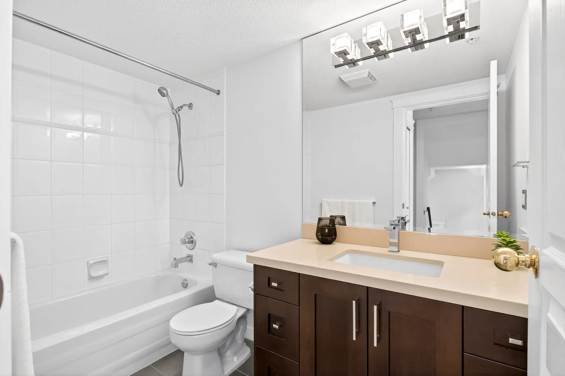 60 3436 Terra Vita Place