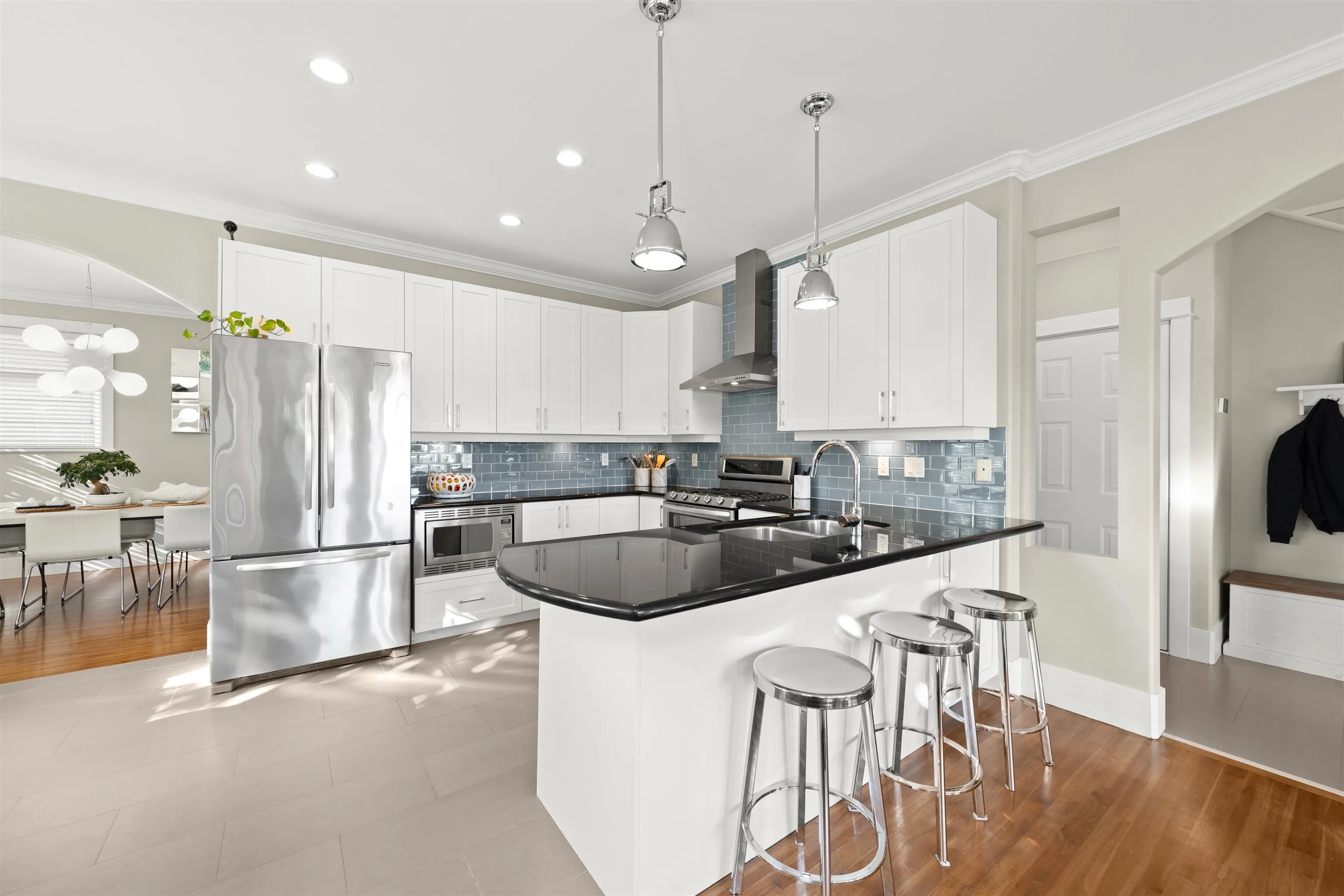 3 6400 Princess Lane