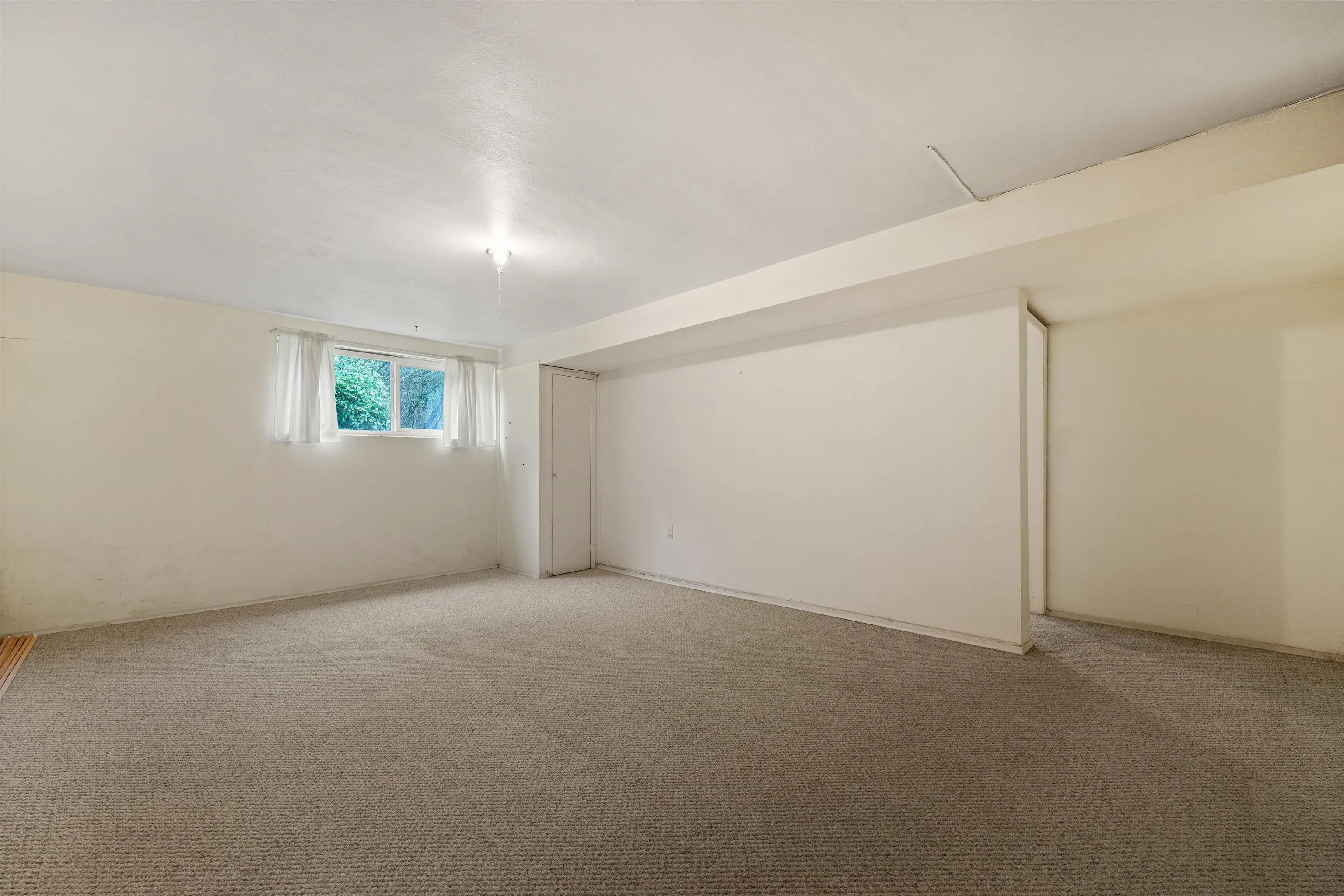 3975 Highland Boulevard