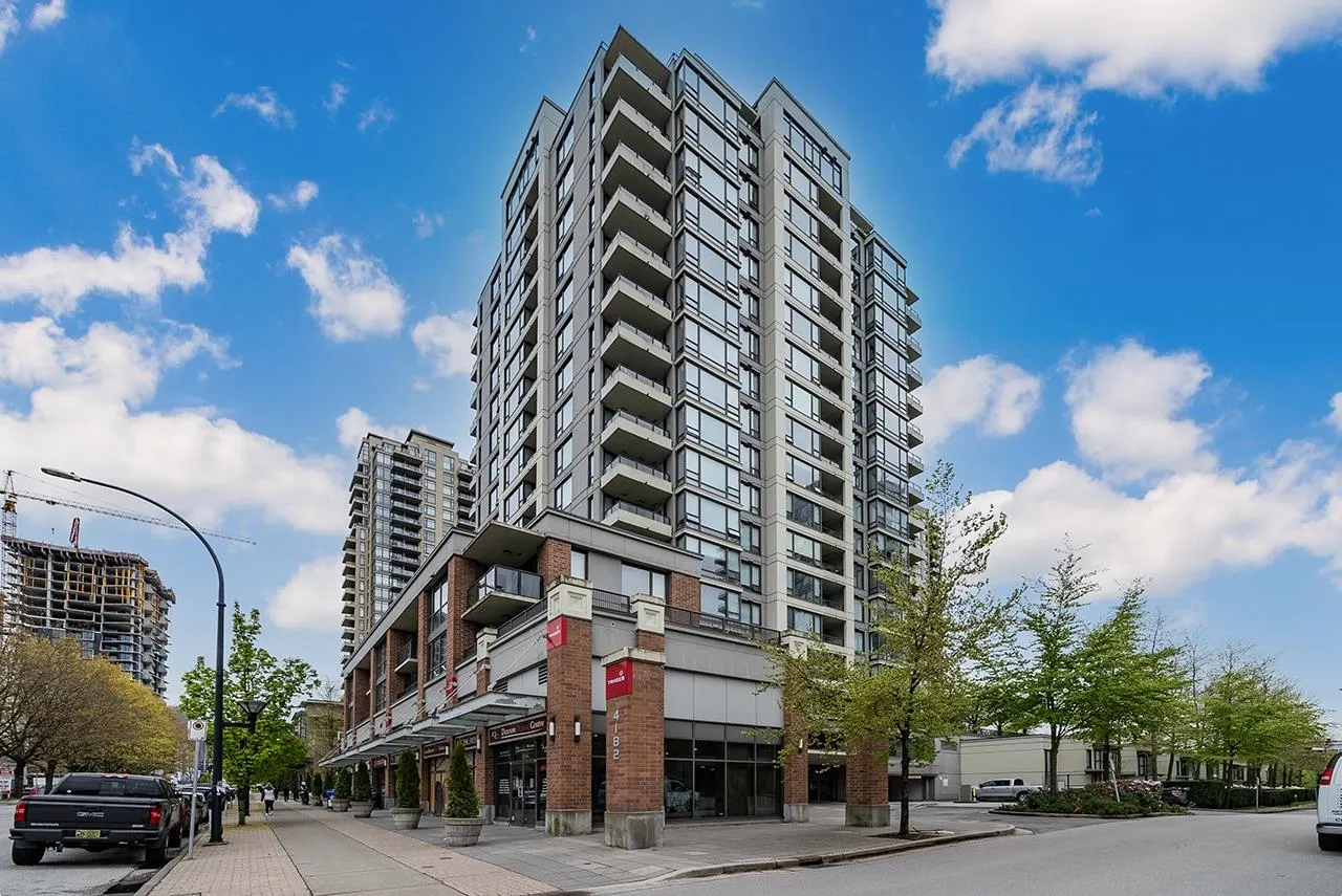 1501 4182 Dawson Street