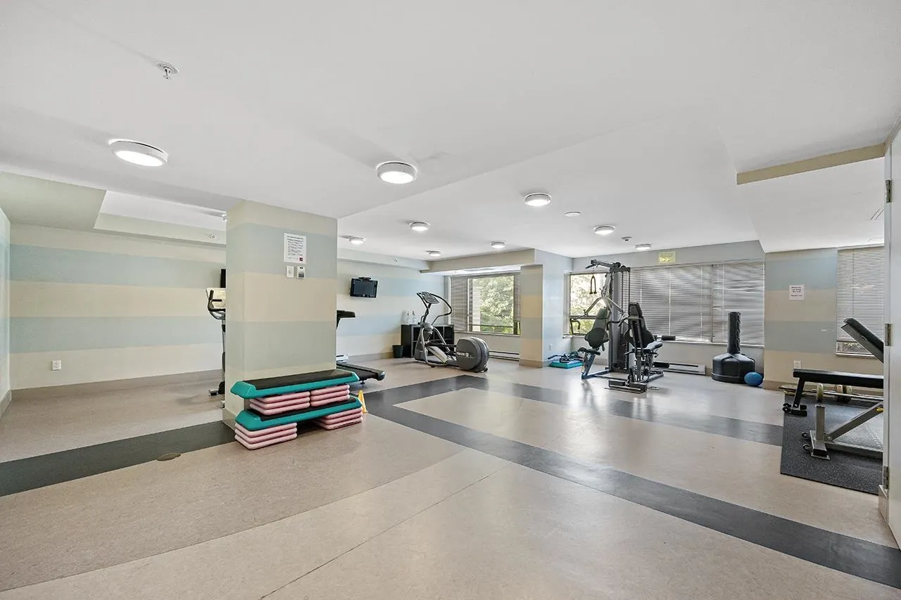 1501 4182 Dawson Street