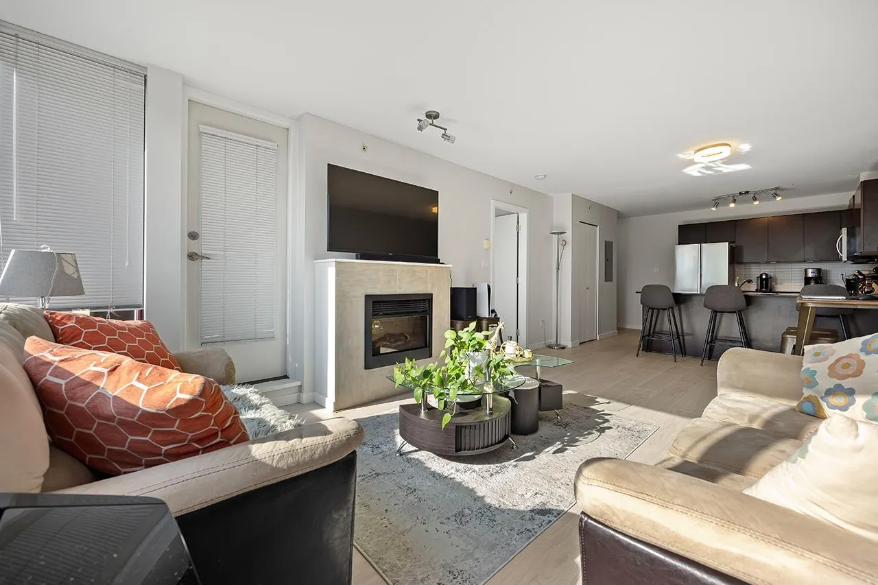 1501 4182 Dawson Street