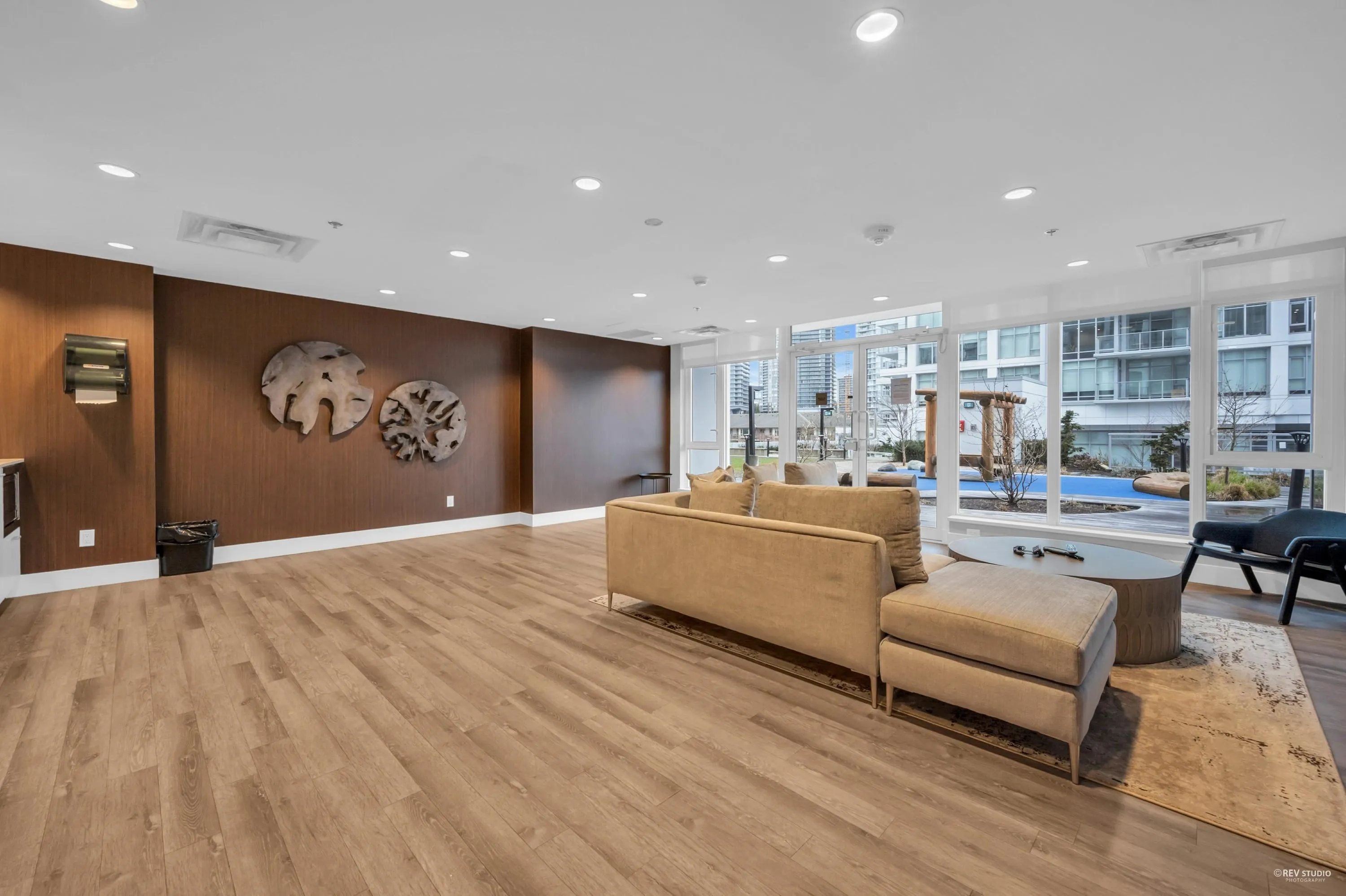1807 2351 Beta Avenue