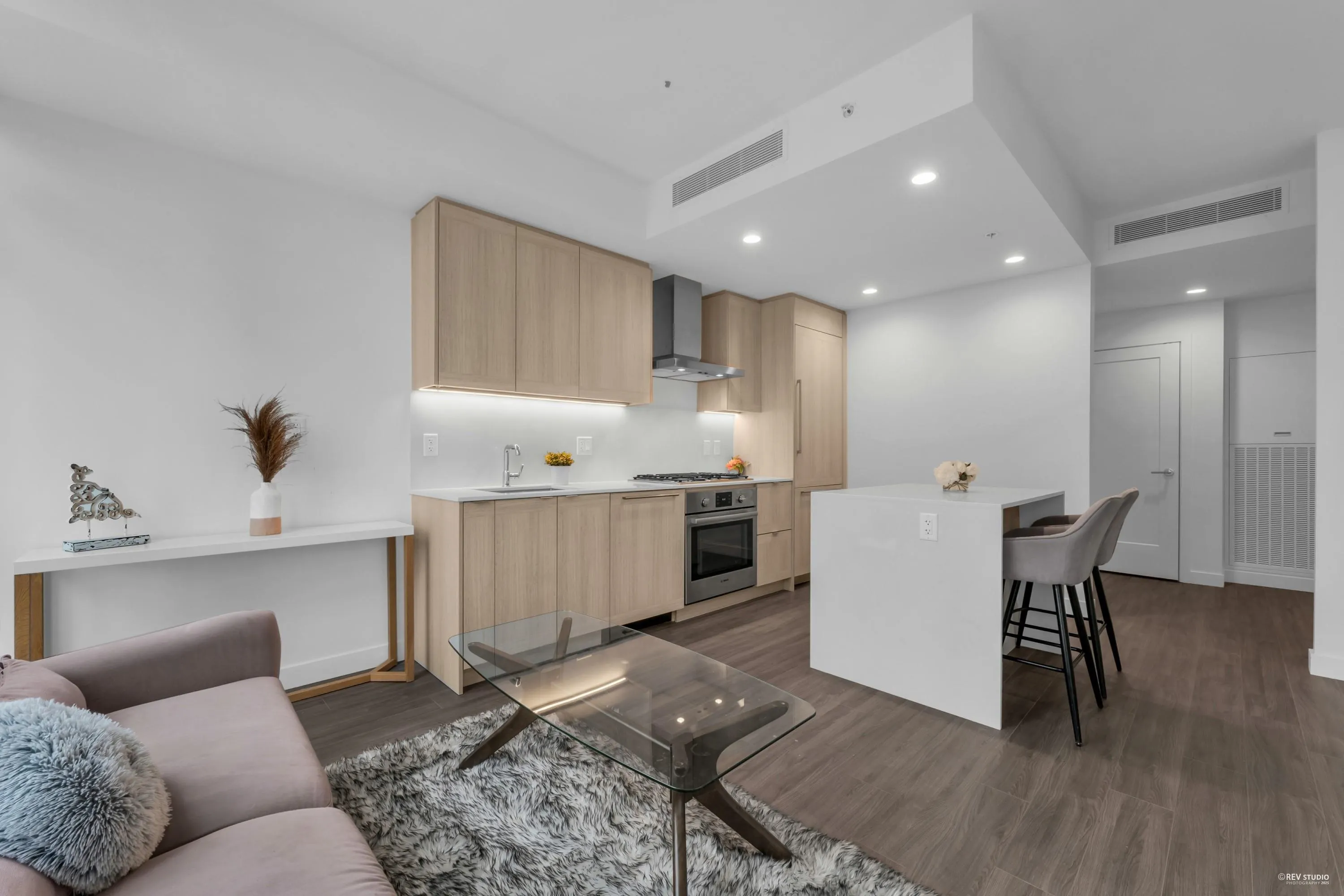 1807 2351 Beta Avenue