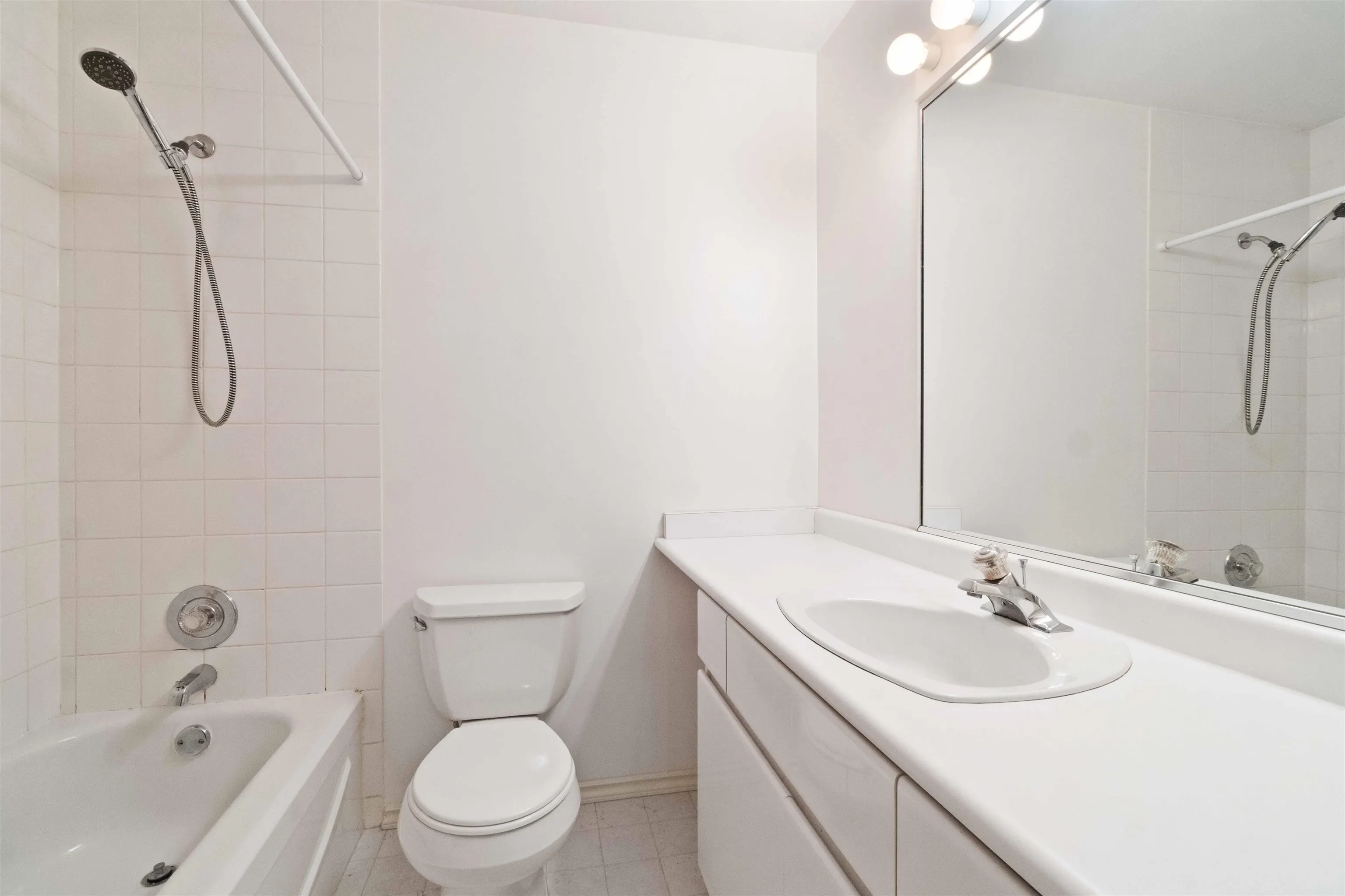 1412 Magnolia Place