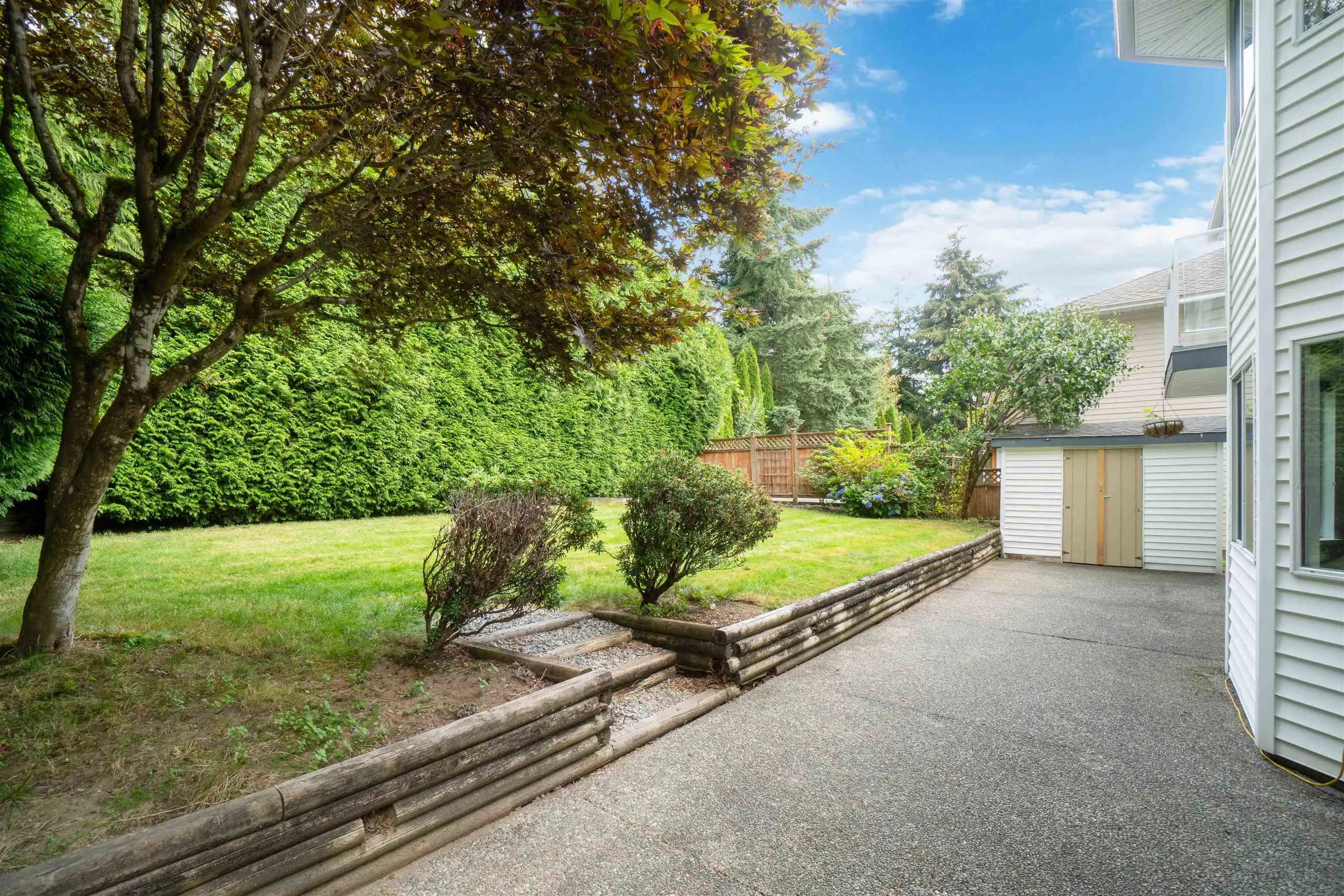 1412 Magnolia Place