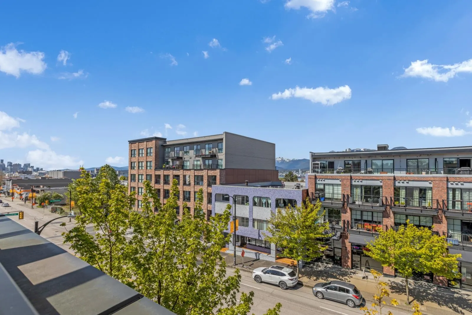 PH22 2150 E Hastings Street