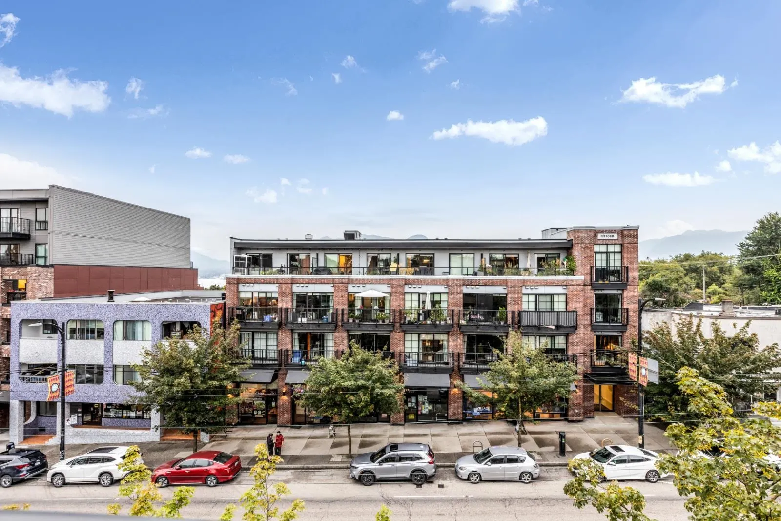 PH22 2150 E Hastings Street