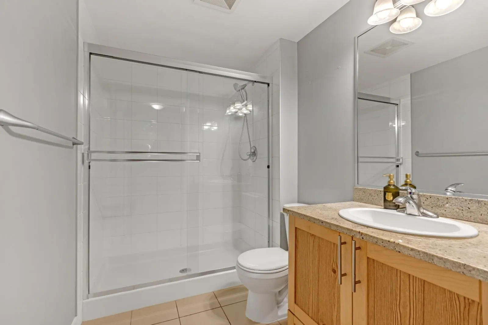 PH22 2150 E Hastings Street