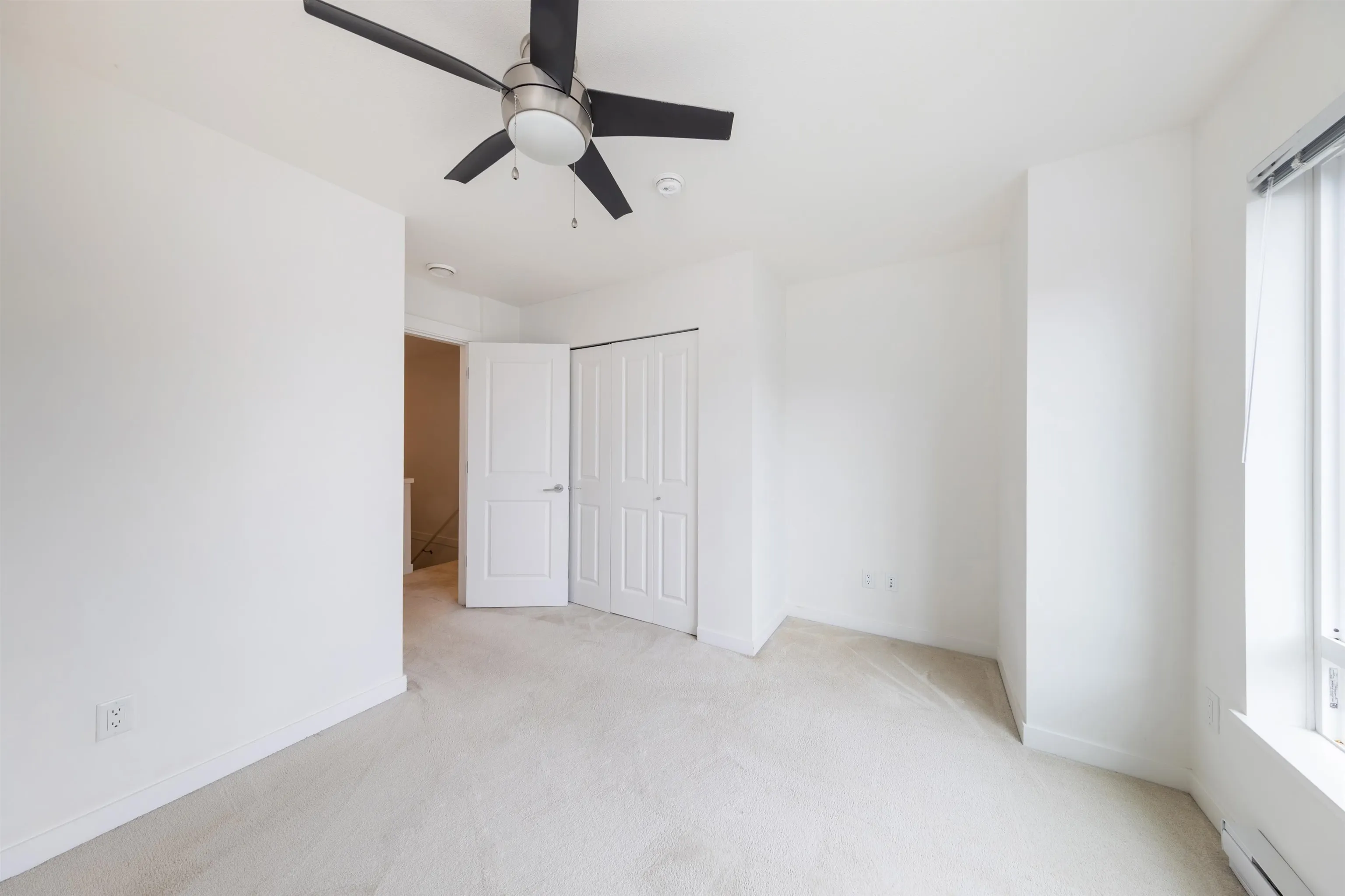 34 15938 27 Avenue