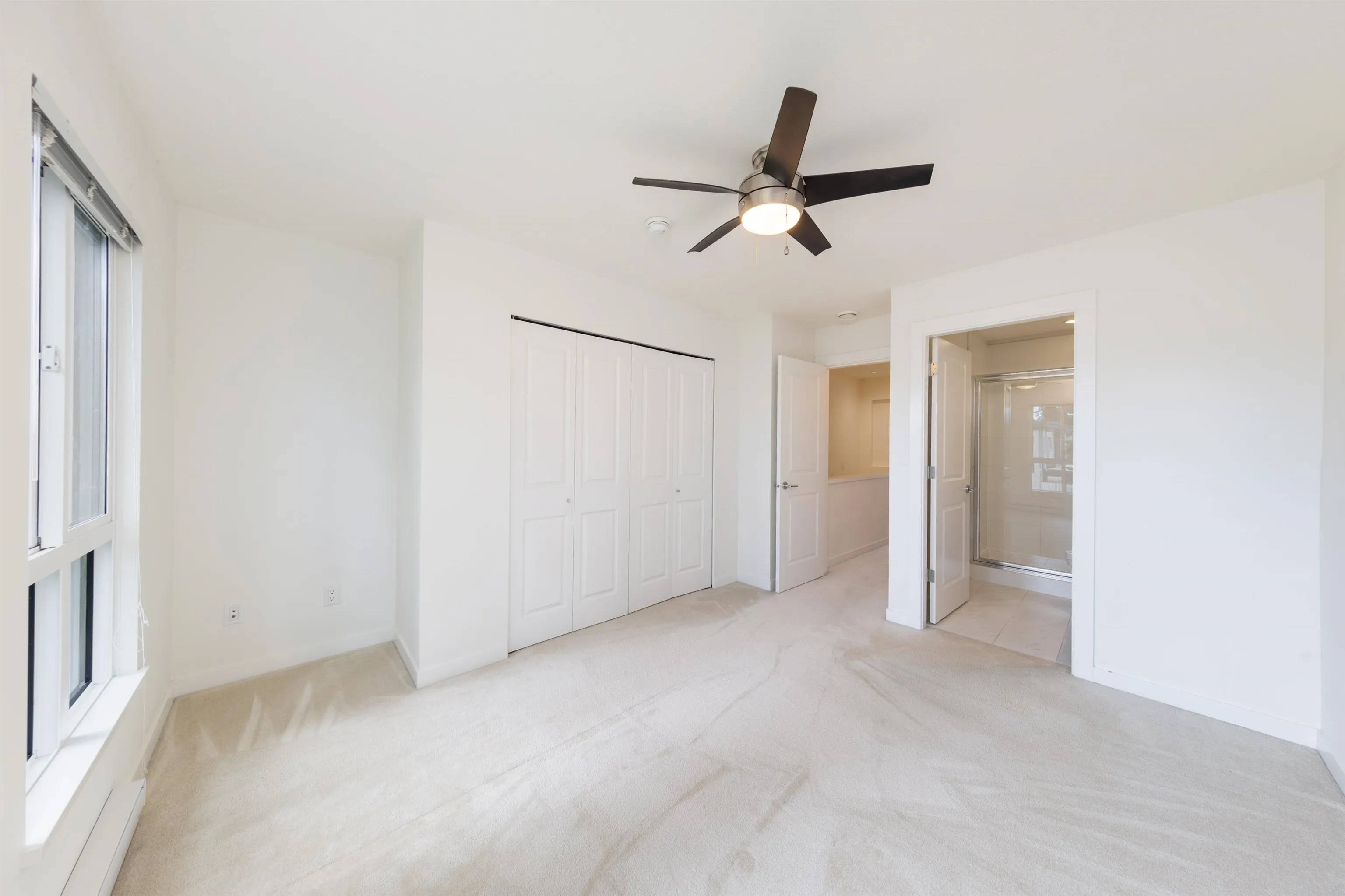 34 15938 27 Avenue