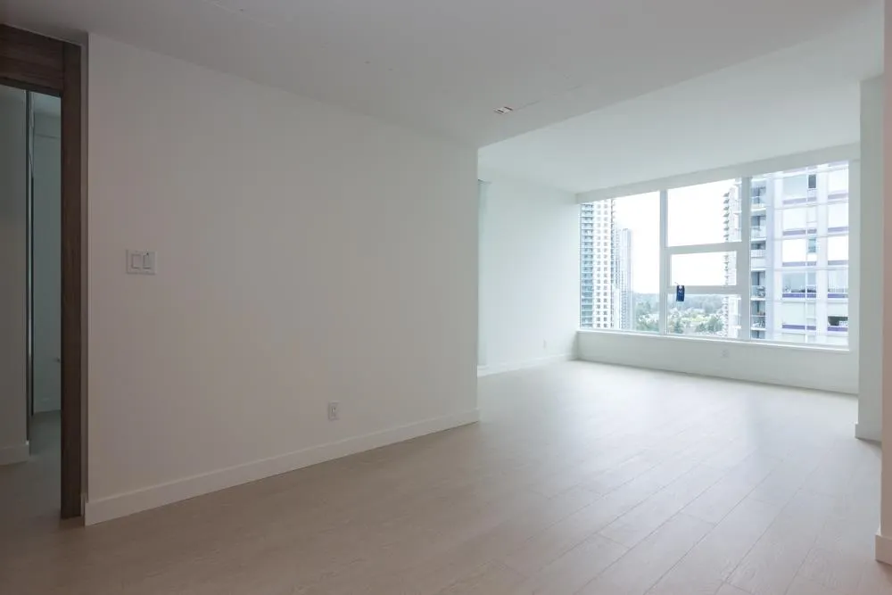2107 13778 100 Avenue