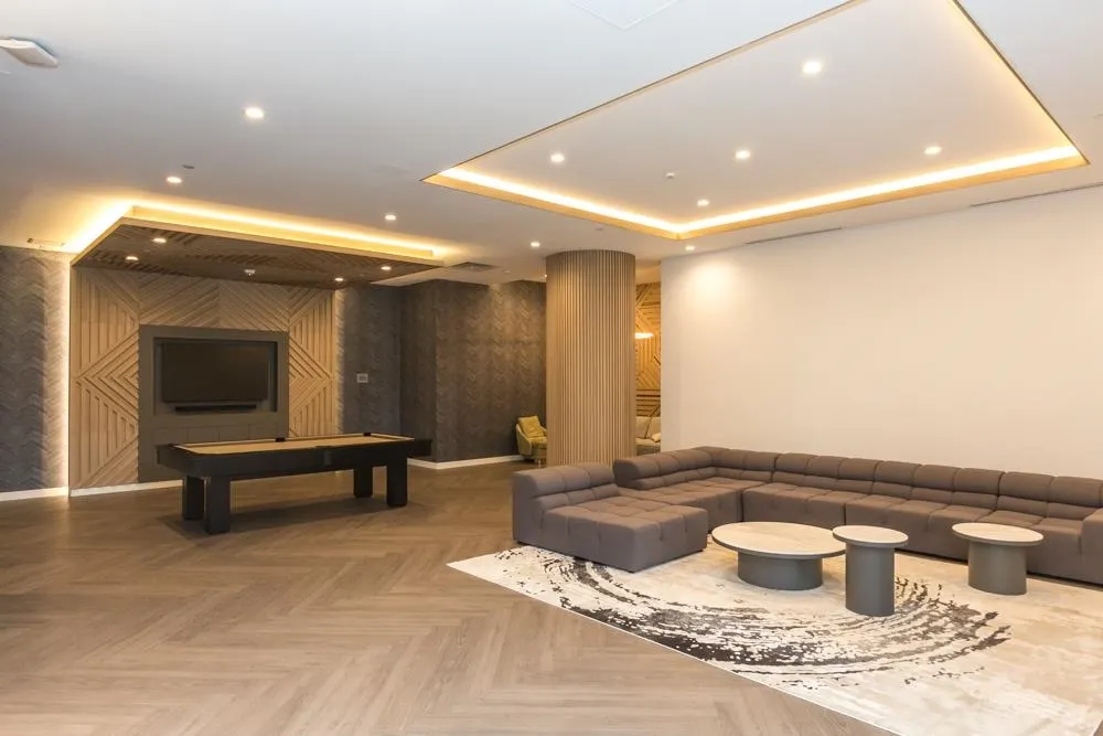 2107 13778 100 Avenue
