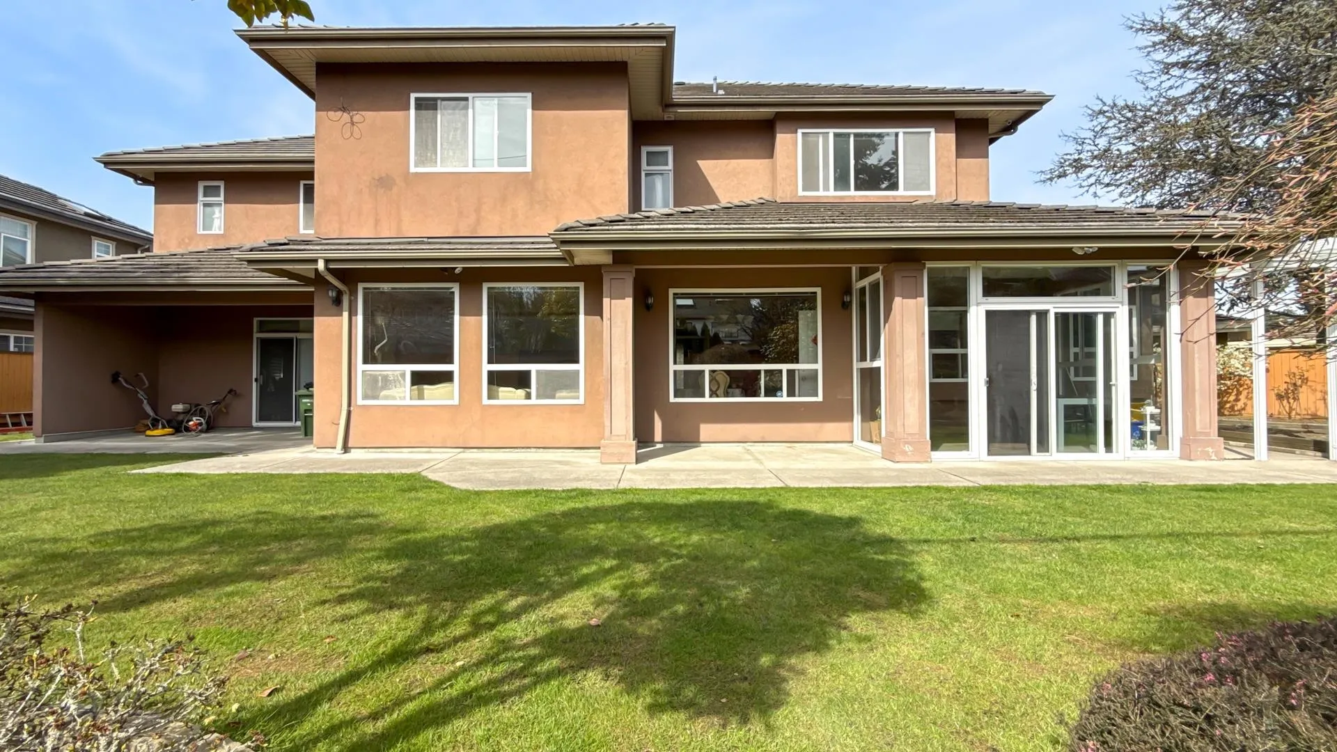 7840 Belair Drive