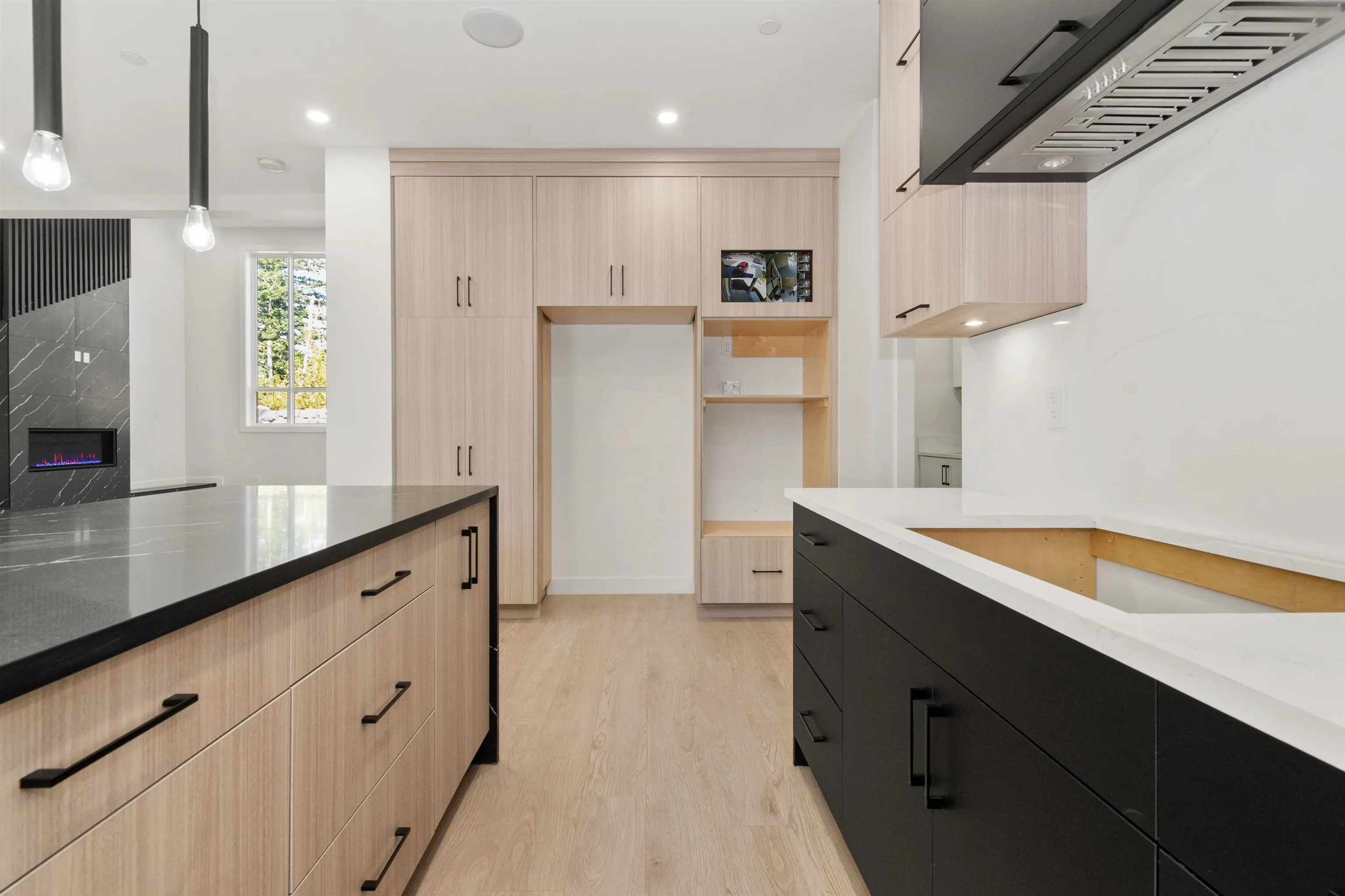 5626 Crimson Ridge