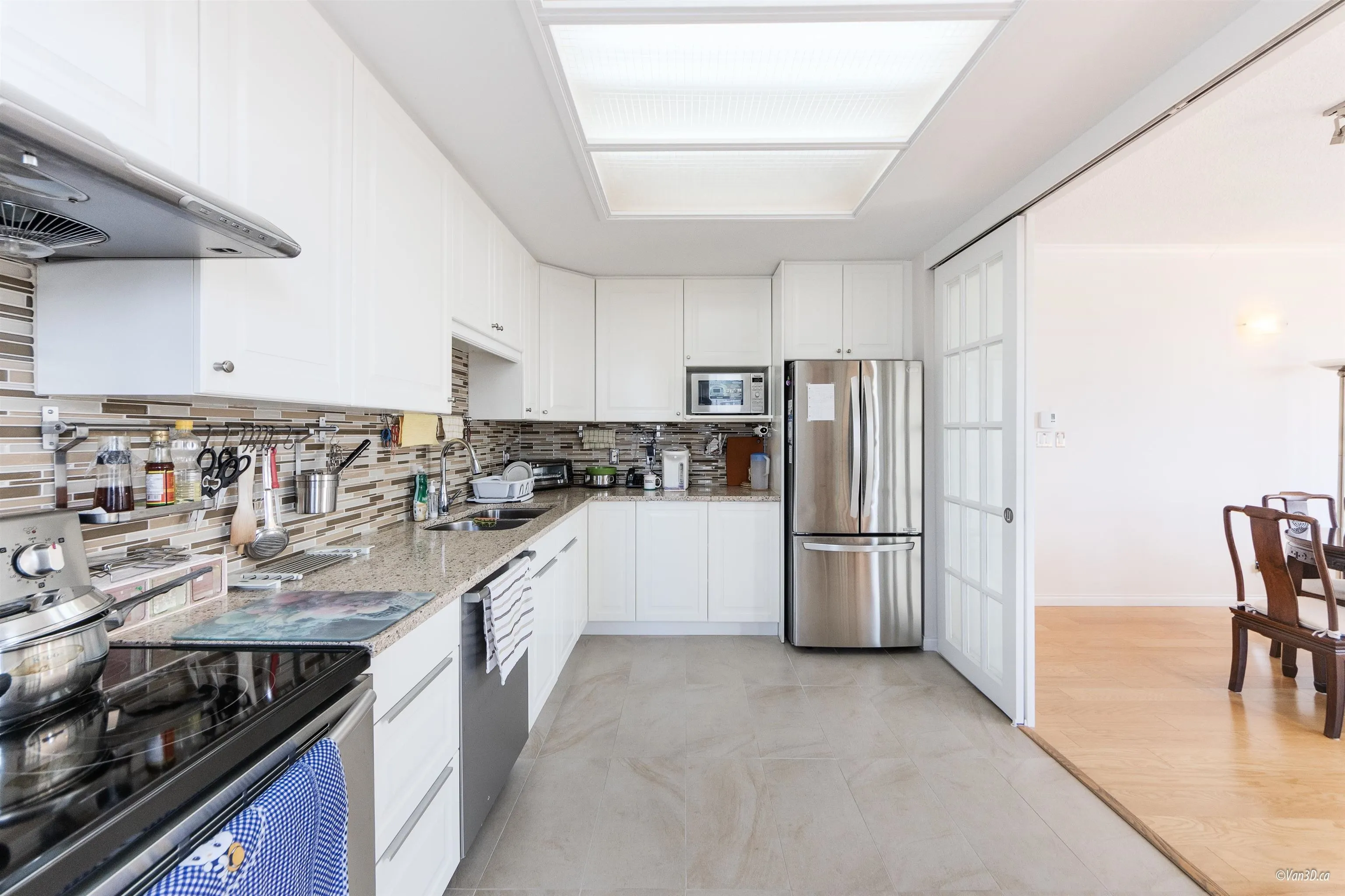 1402 4603 Hazel Street
