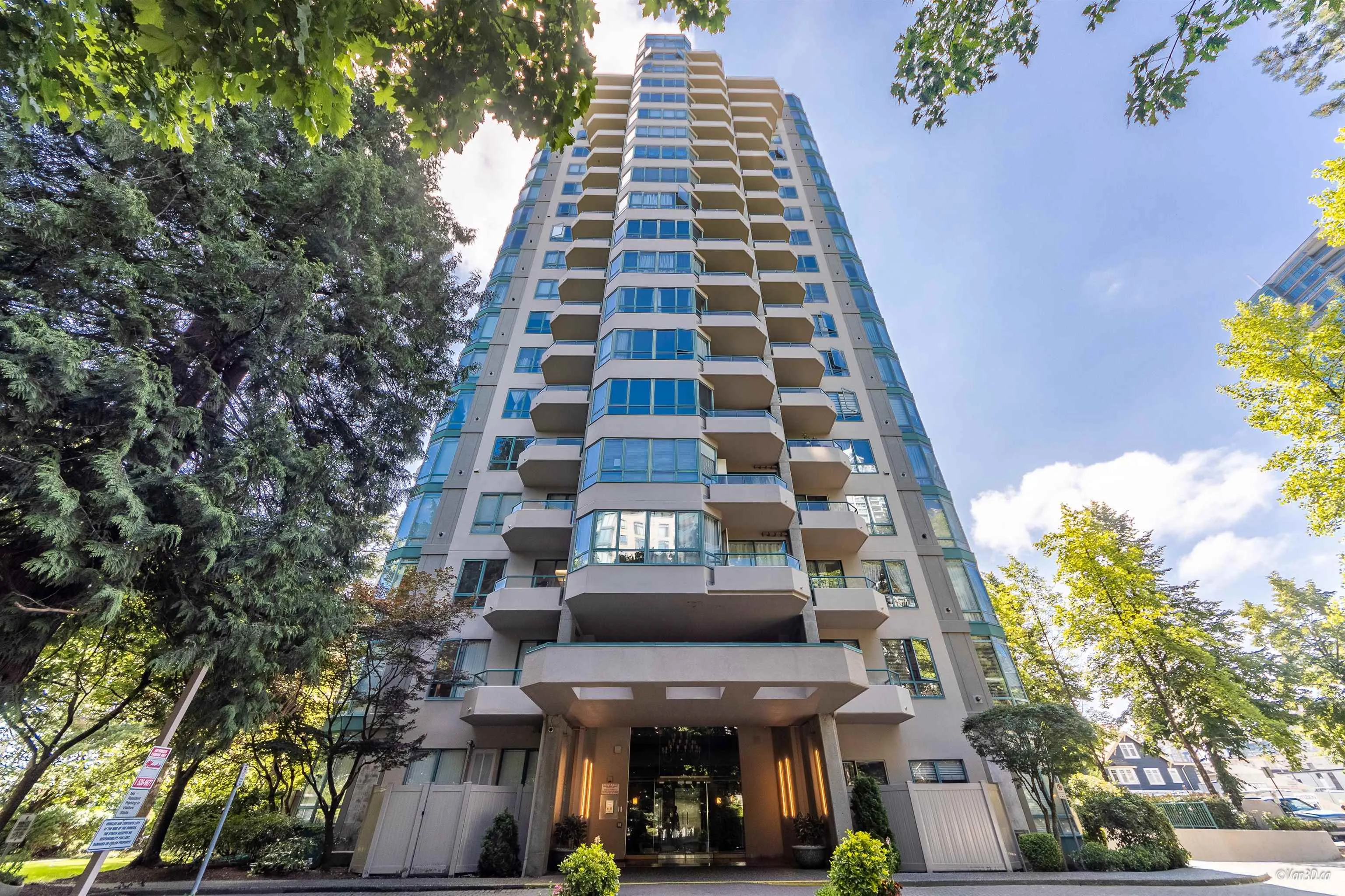 1402 4603 Hazel Street