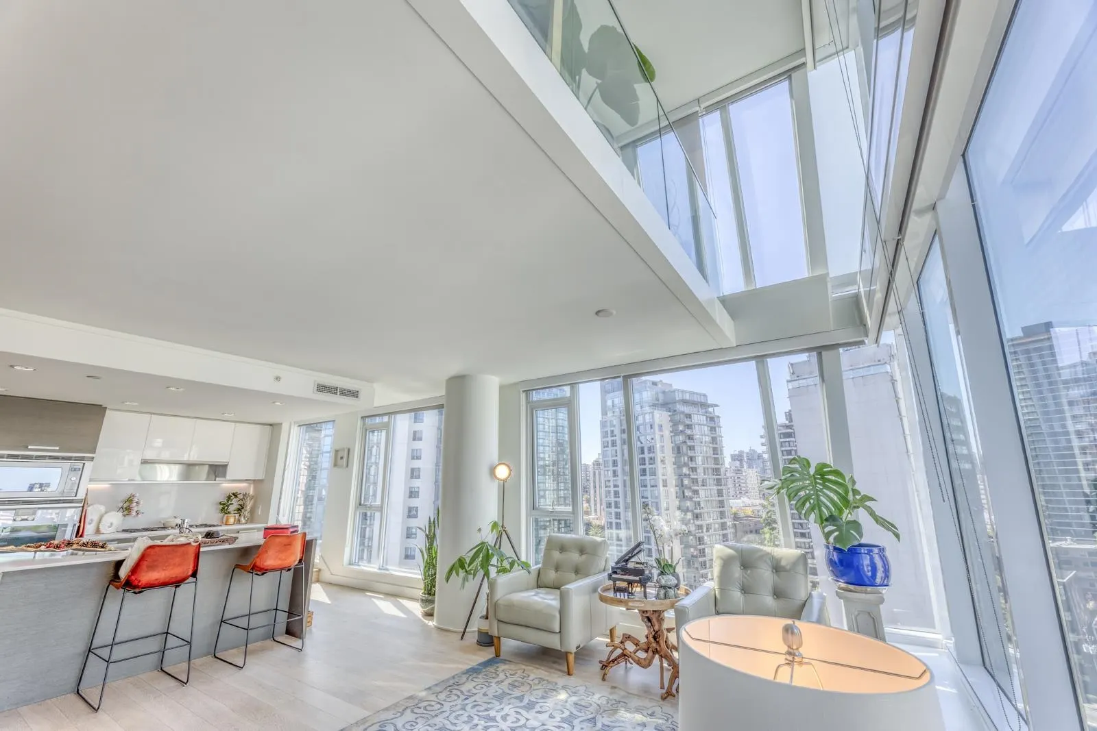 1704 1499 W Pender Street