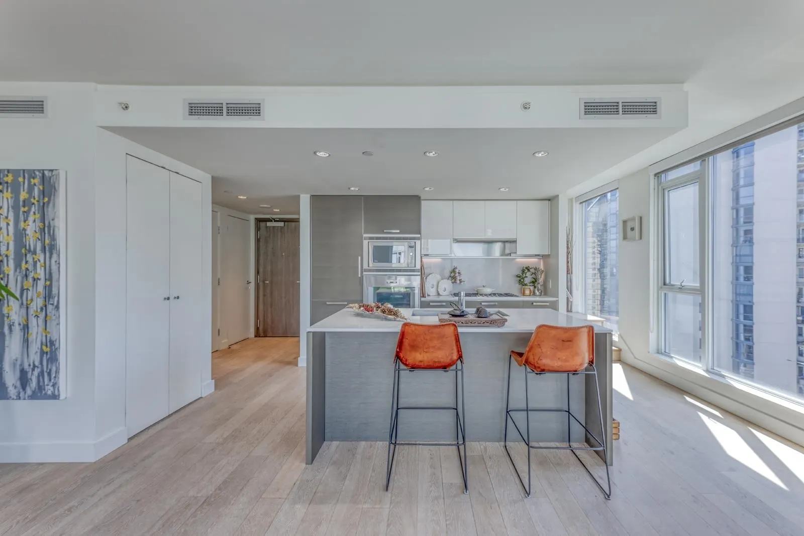 1704 1499 W Pender Street