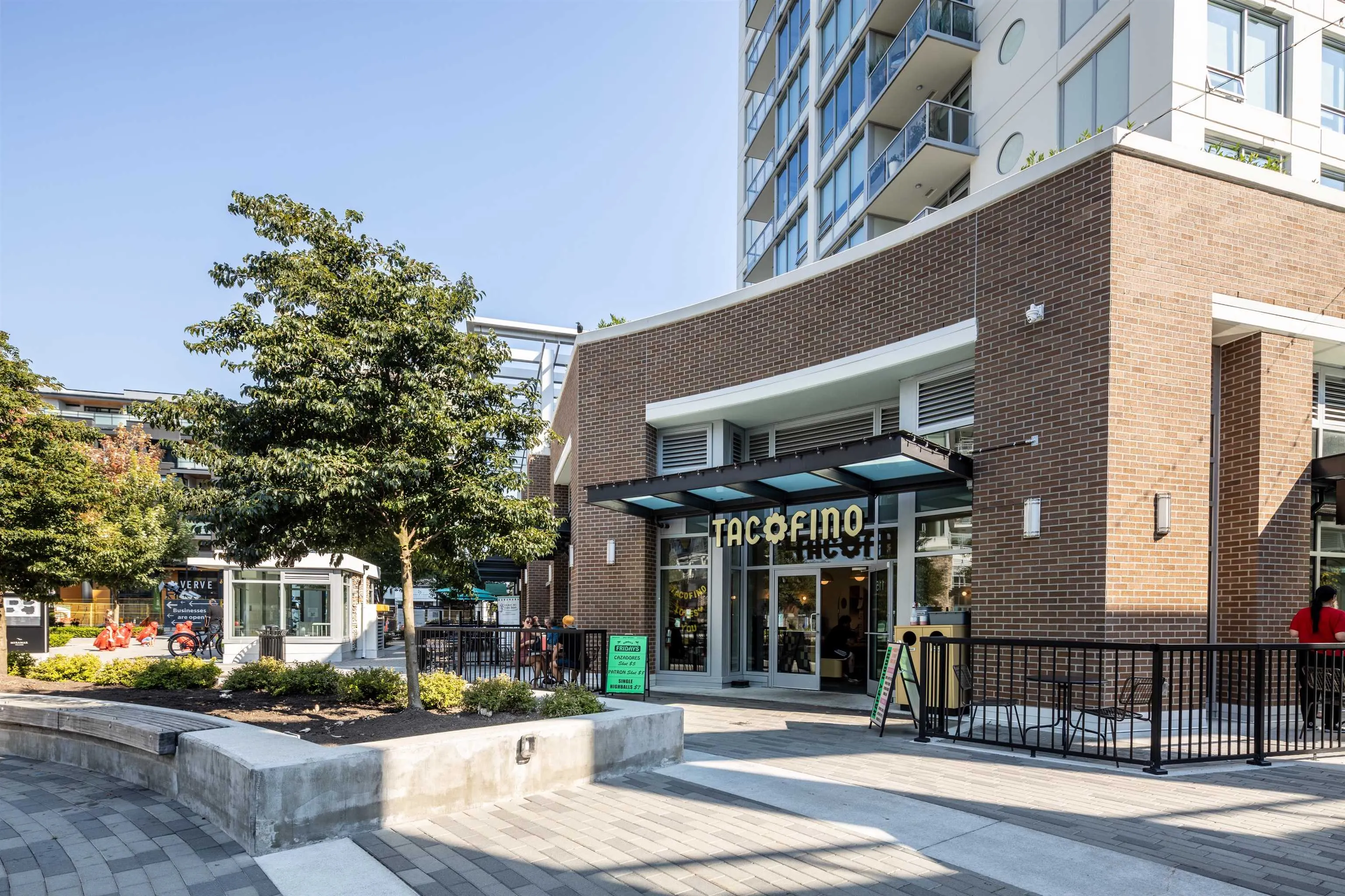1006 1441 Johnston Road