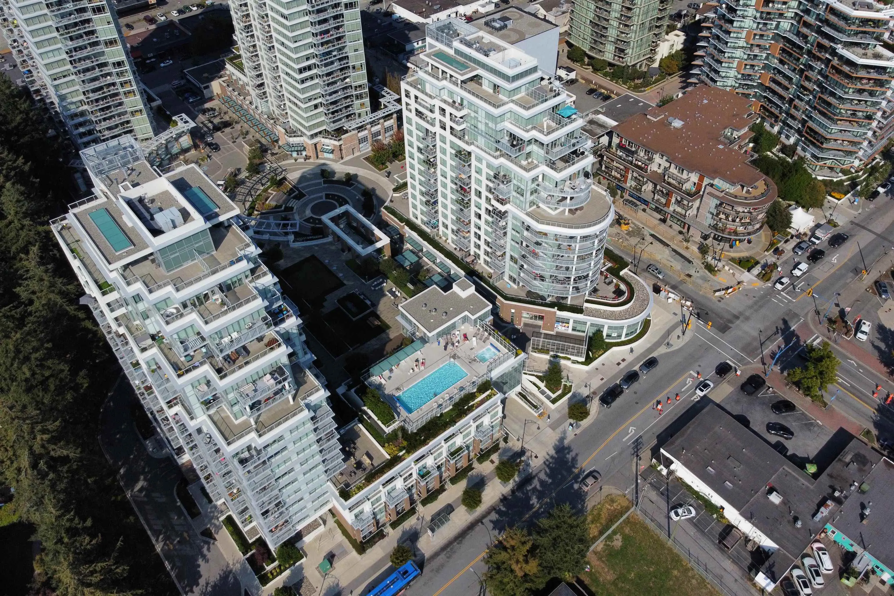 1006 1441 Johnston Road