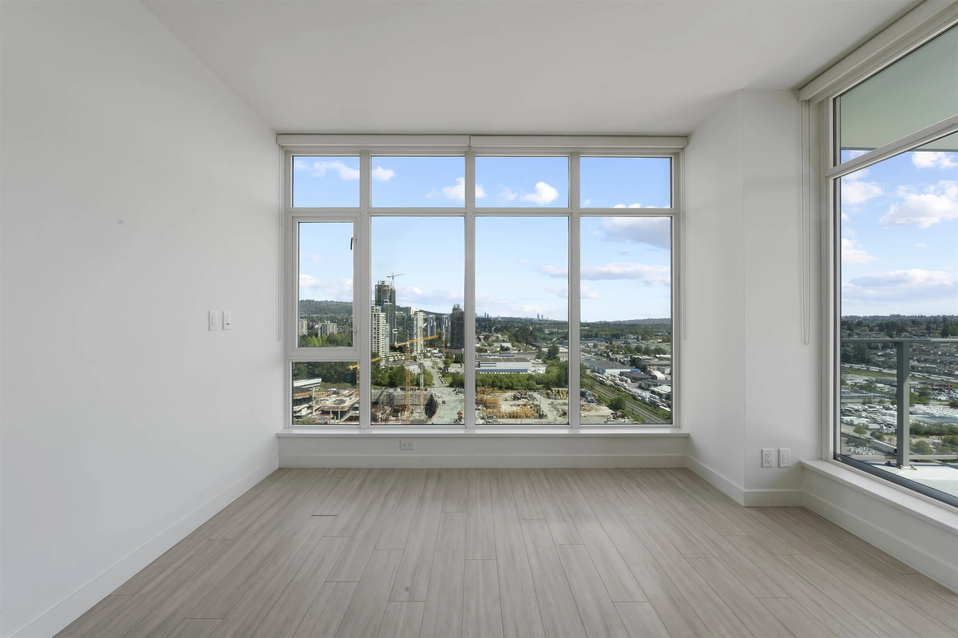 2401 2351 Beta Avenue