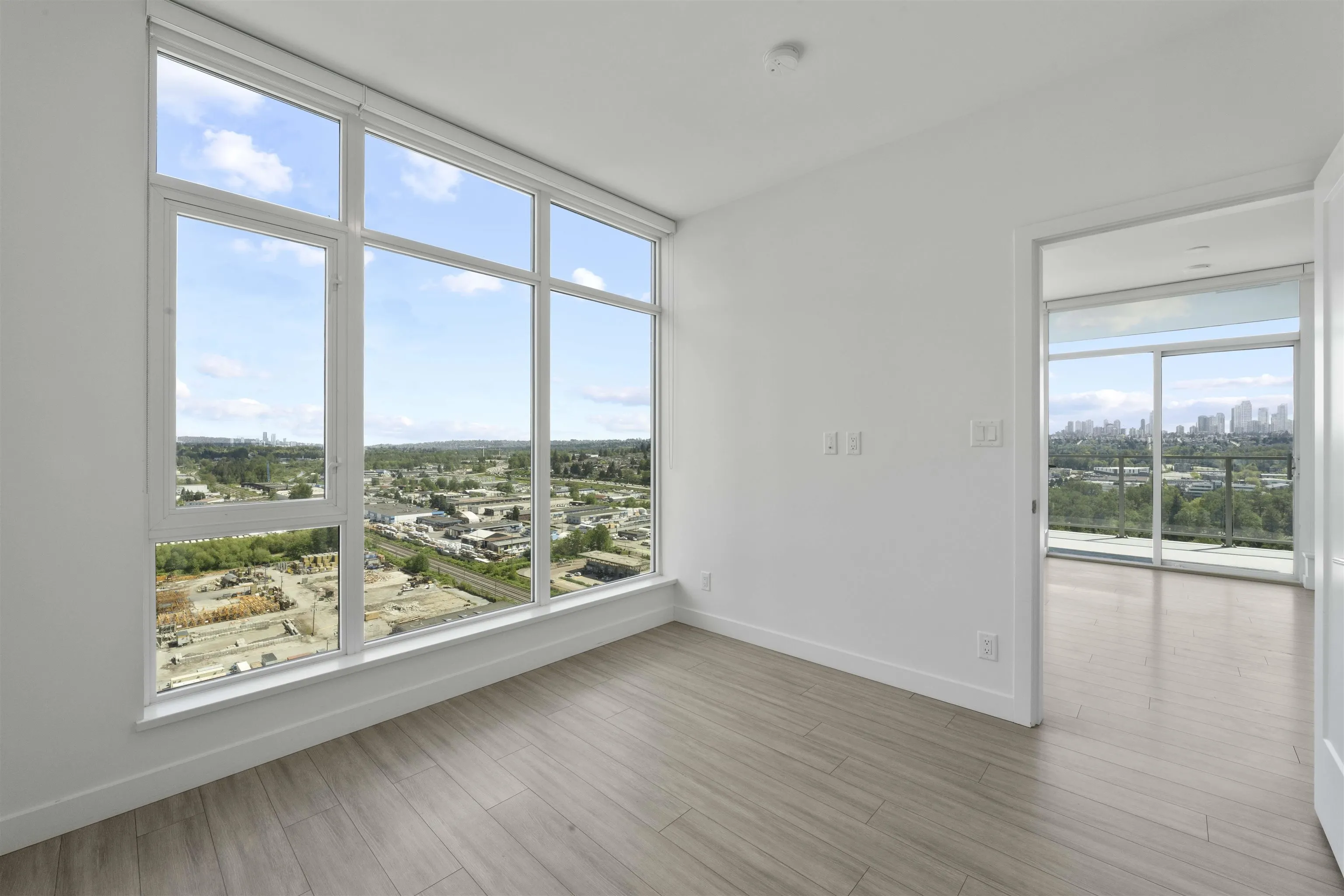 2401 2351 Beta Avenue
