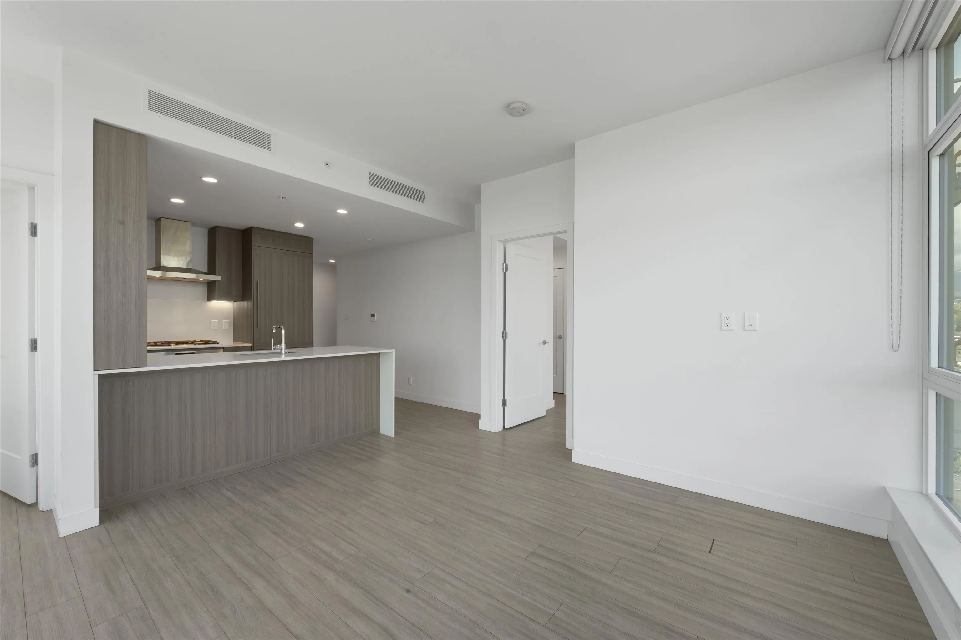 2401 2351 Beta Avenue
