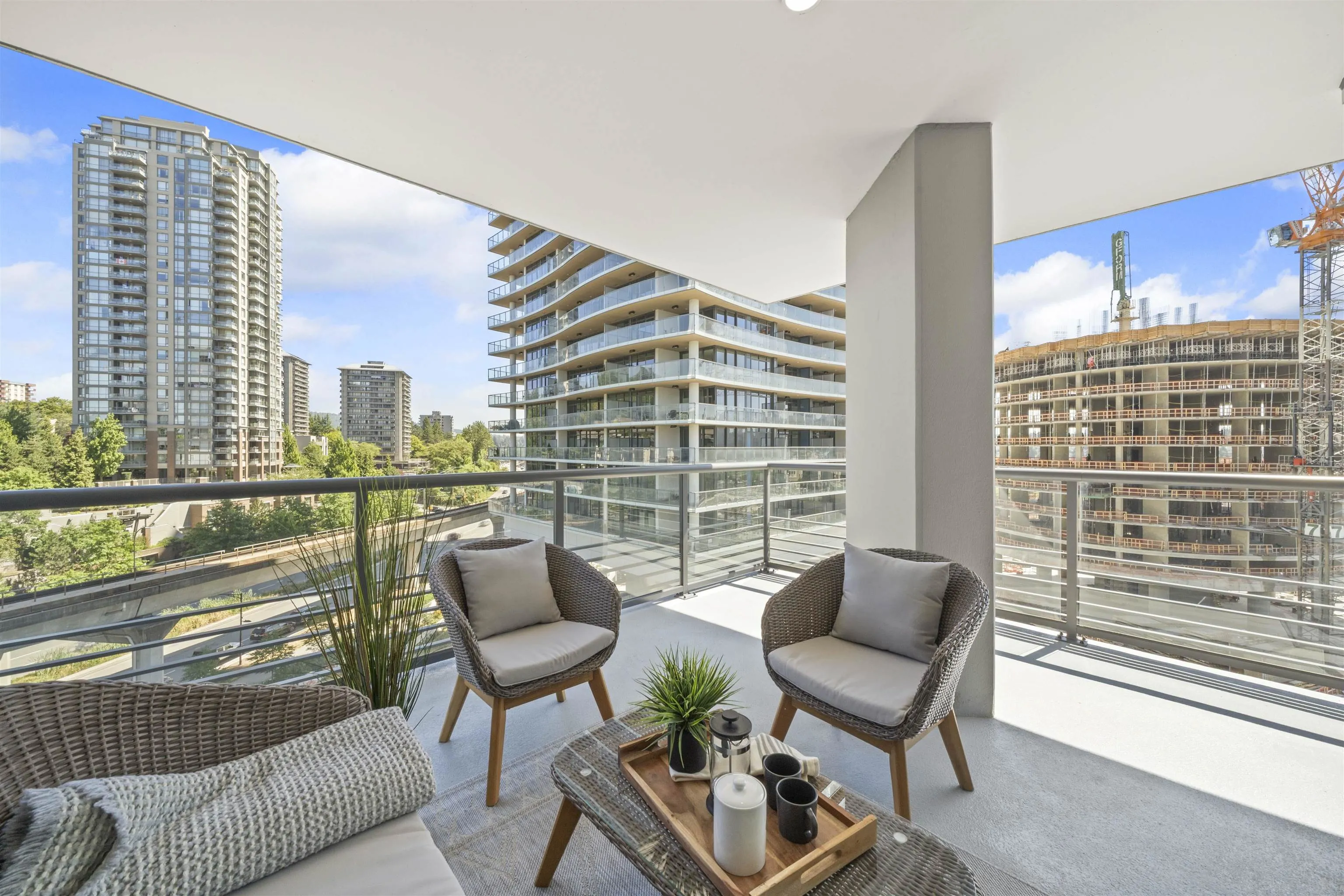 511 4730 Lougheed Highway