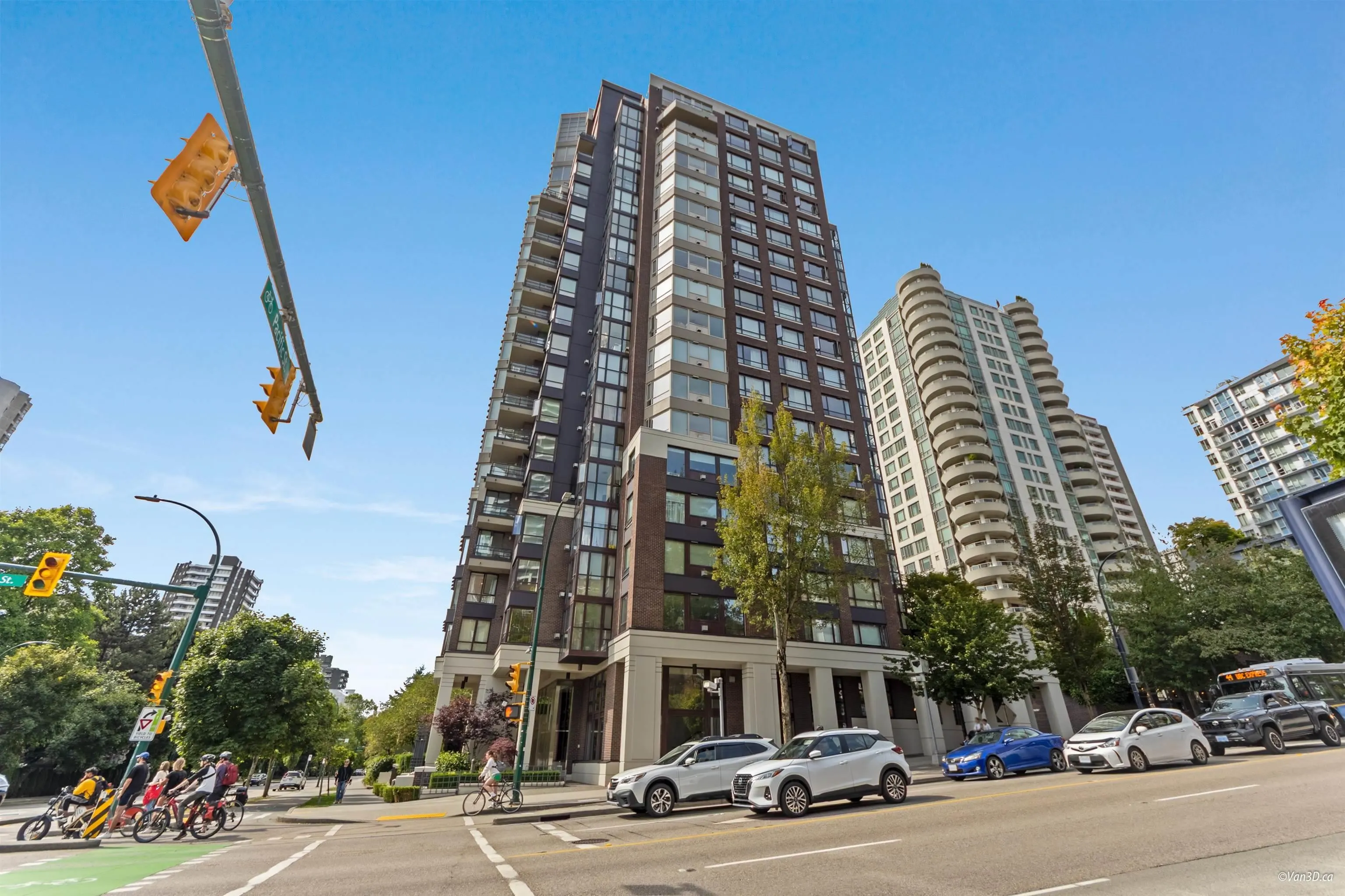 1406 1003 Pacific Street